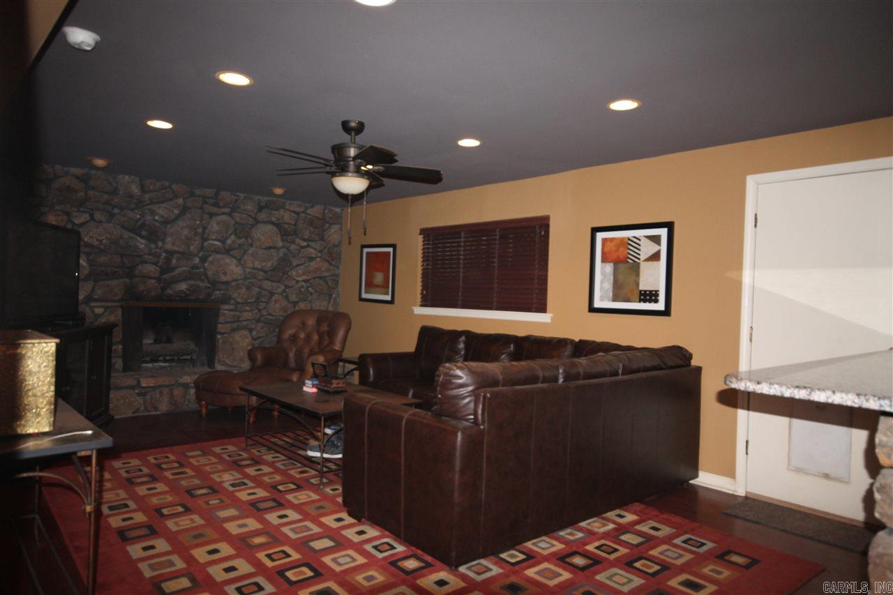 Pleasant Valley - Residential Lease