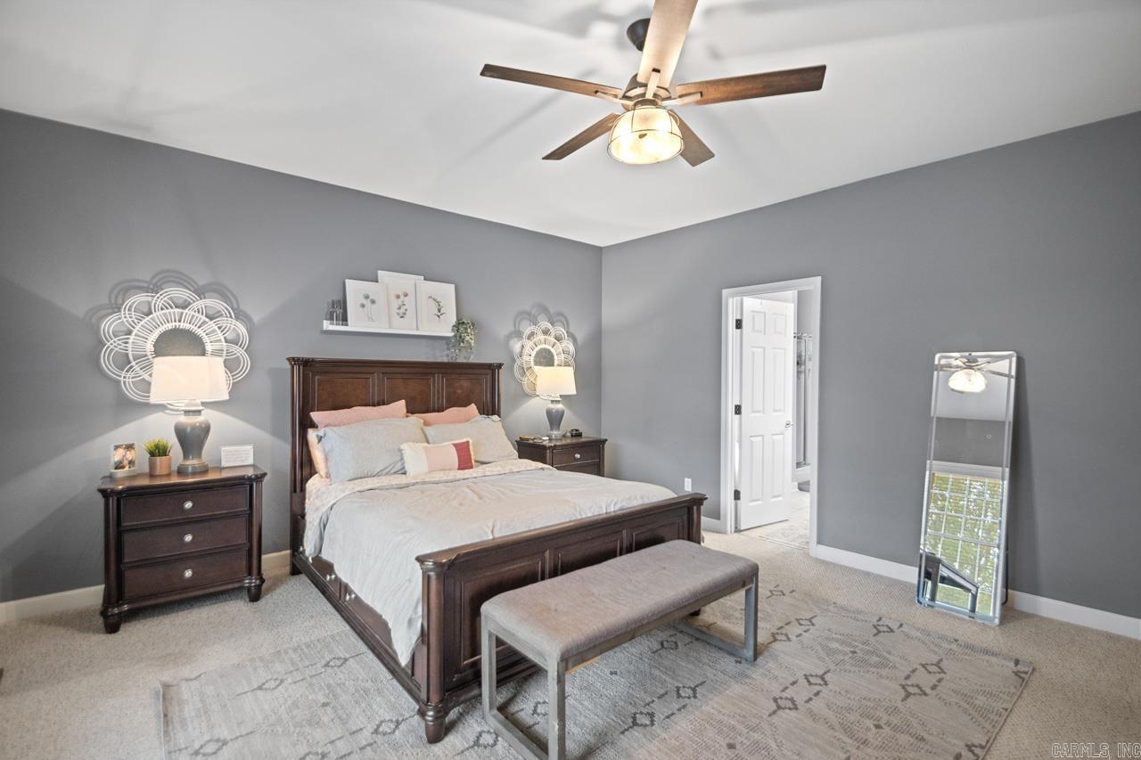 PEBBLE LAKE - Residential