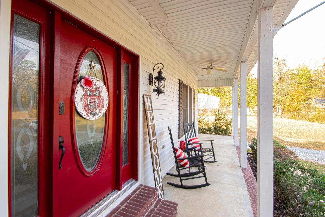 PEBBLE LAKE - Residential