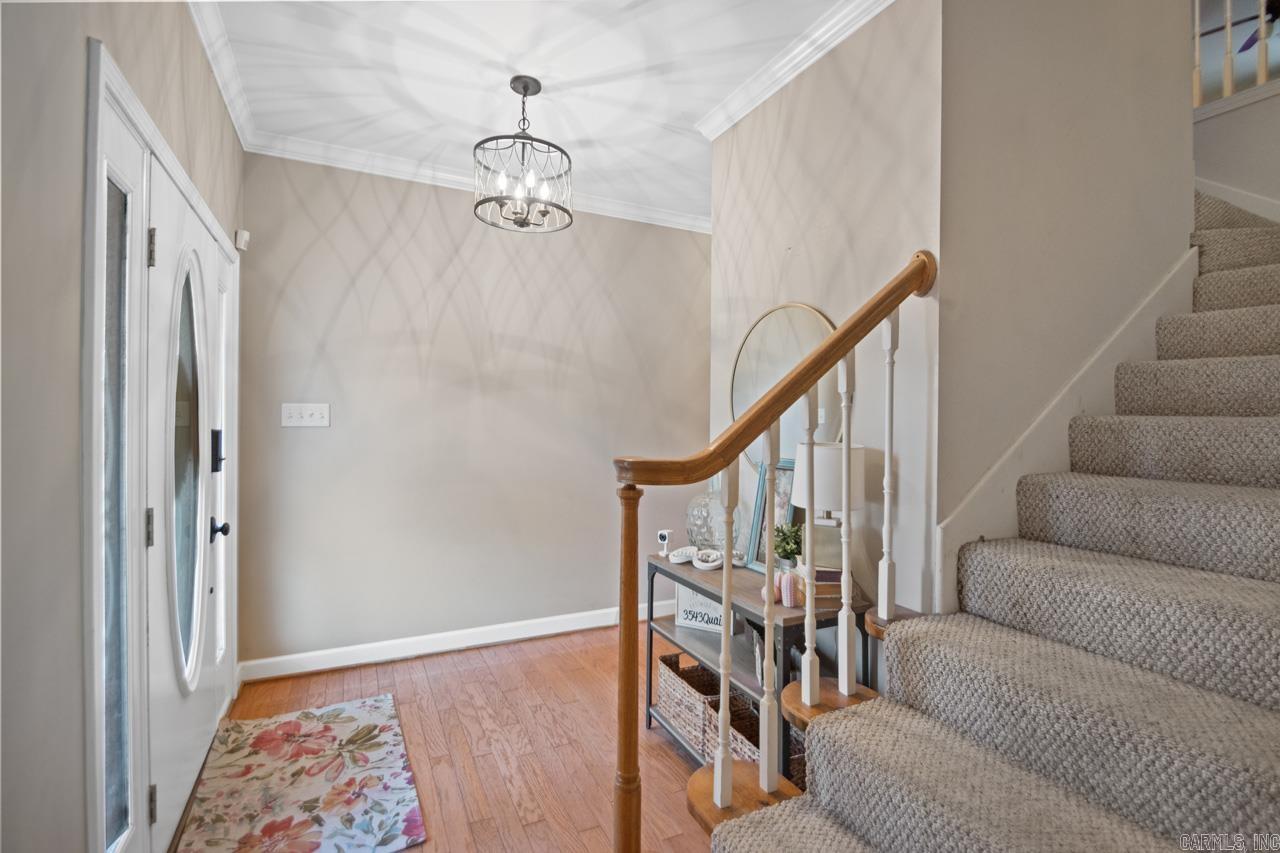 PEBBLE LAKE - Residential