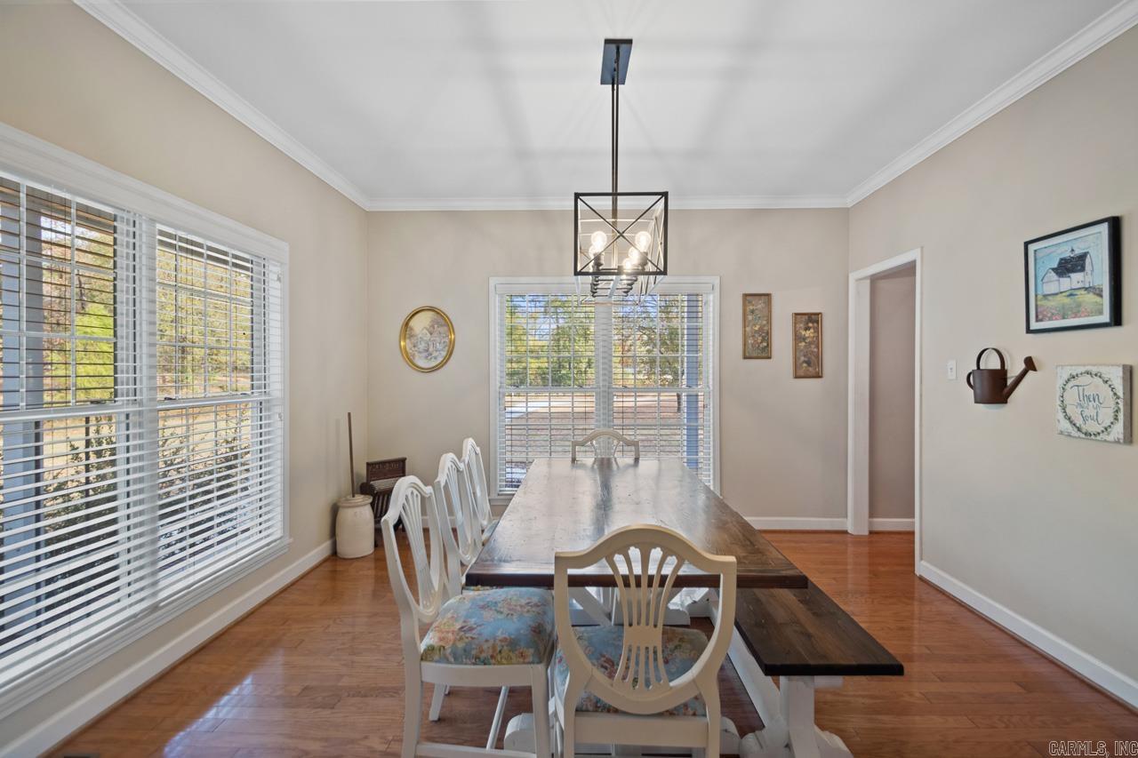 PEBBLE LAKE - Residential