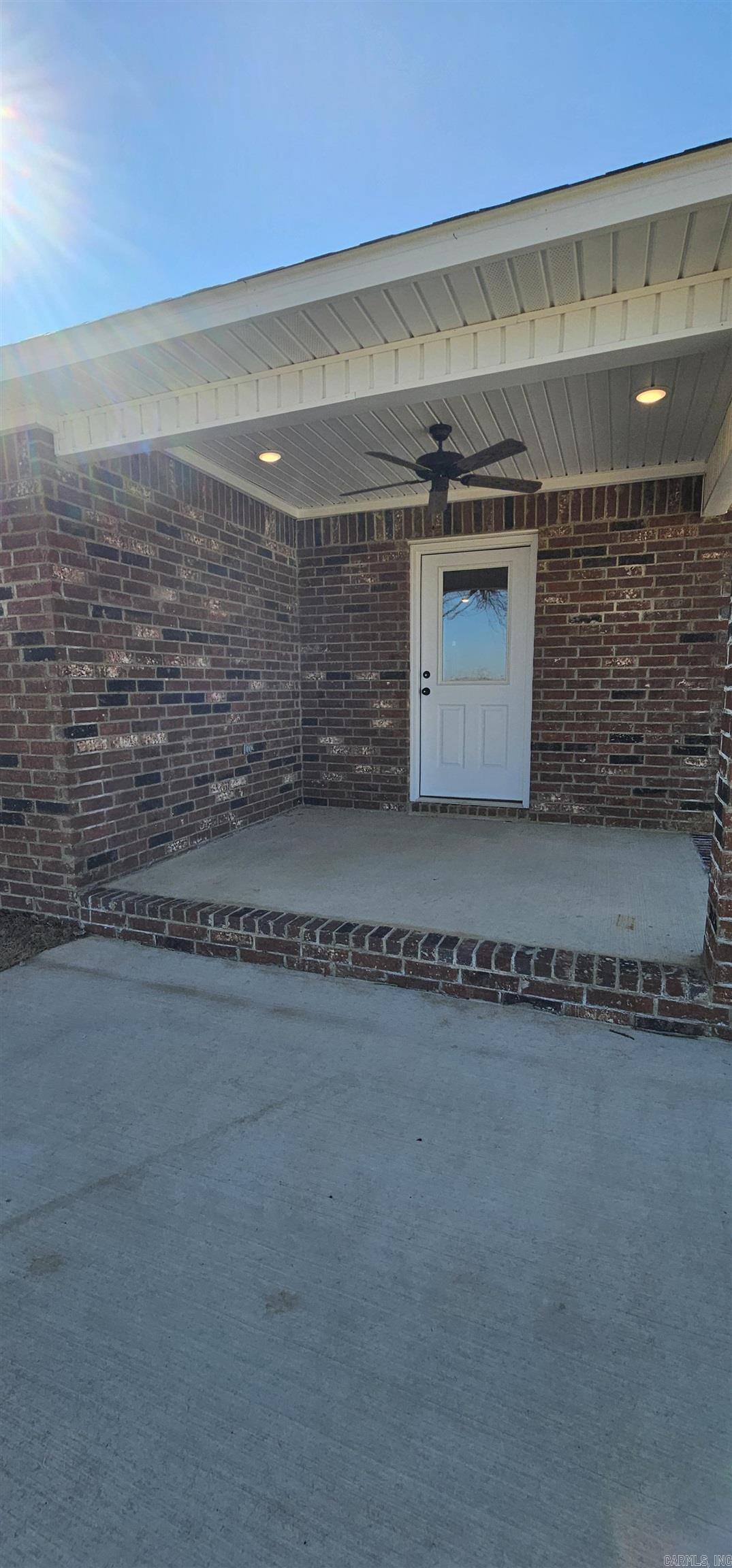 BROOKSHIRE PLACE - Residential Lease