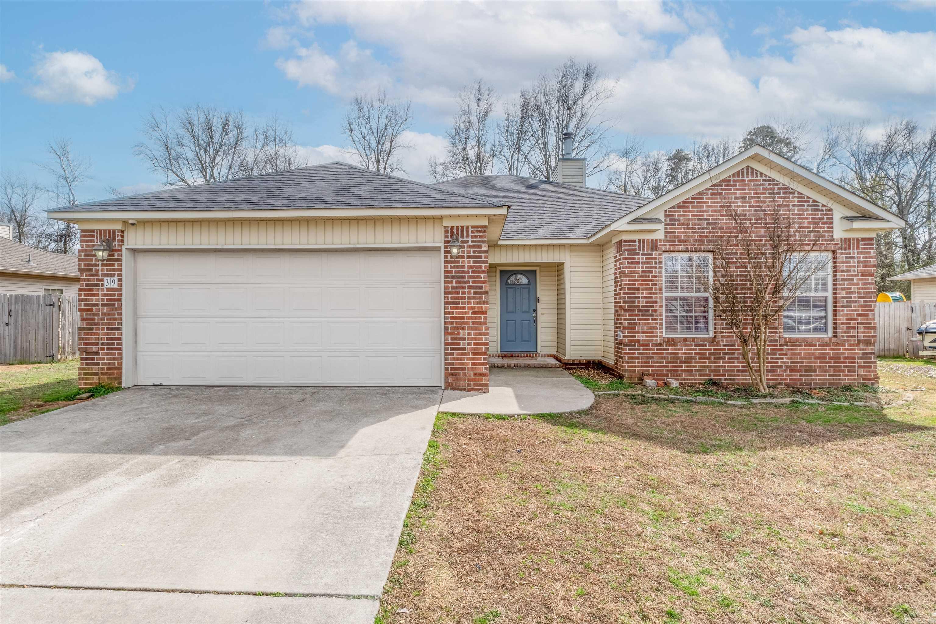 WILLOW LAKE - Residential