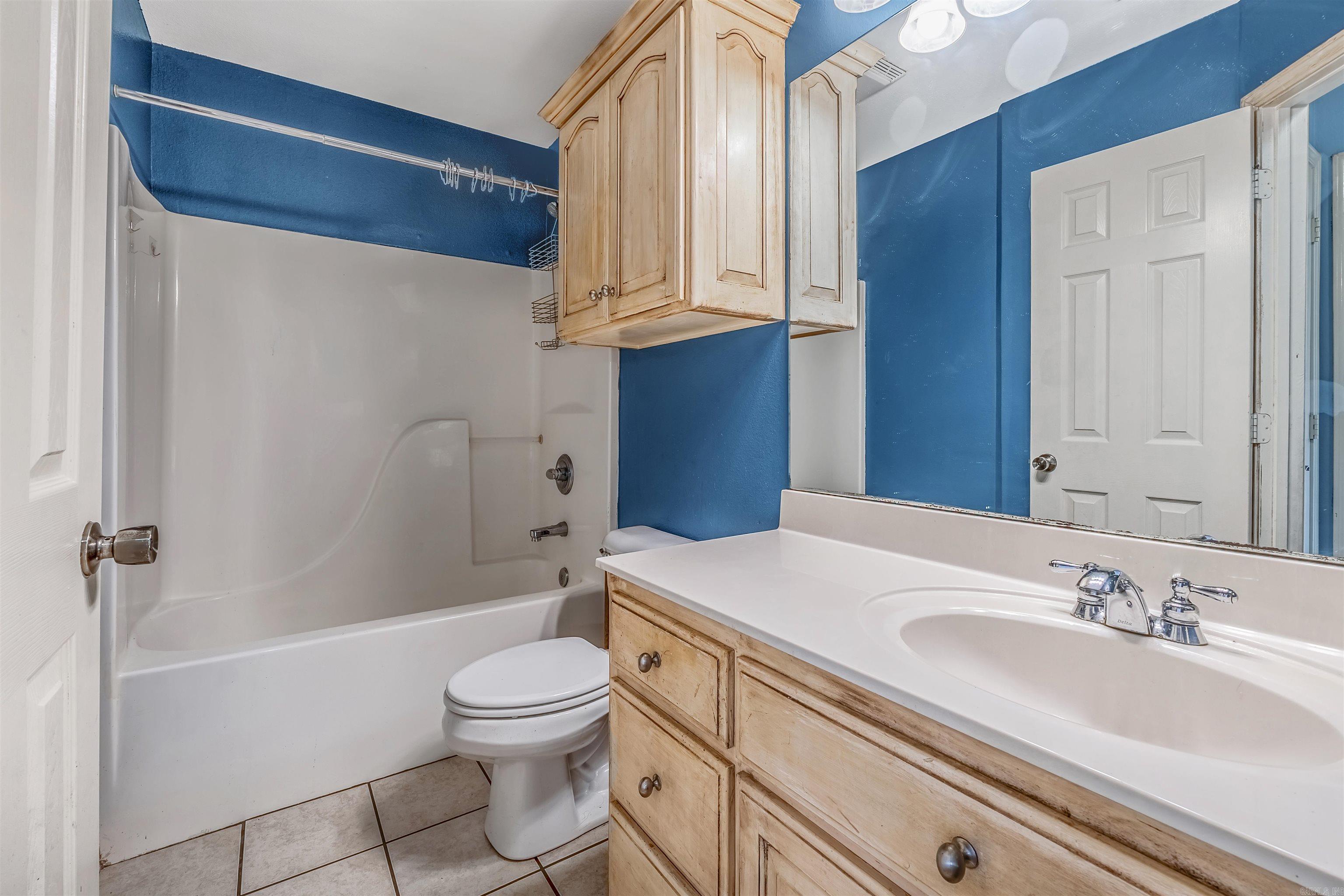 WILLOW LAKE - Residential