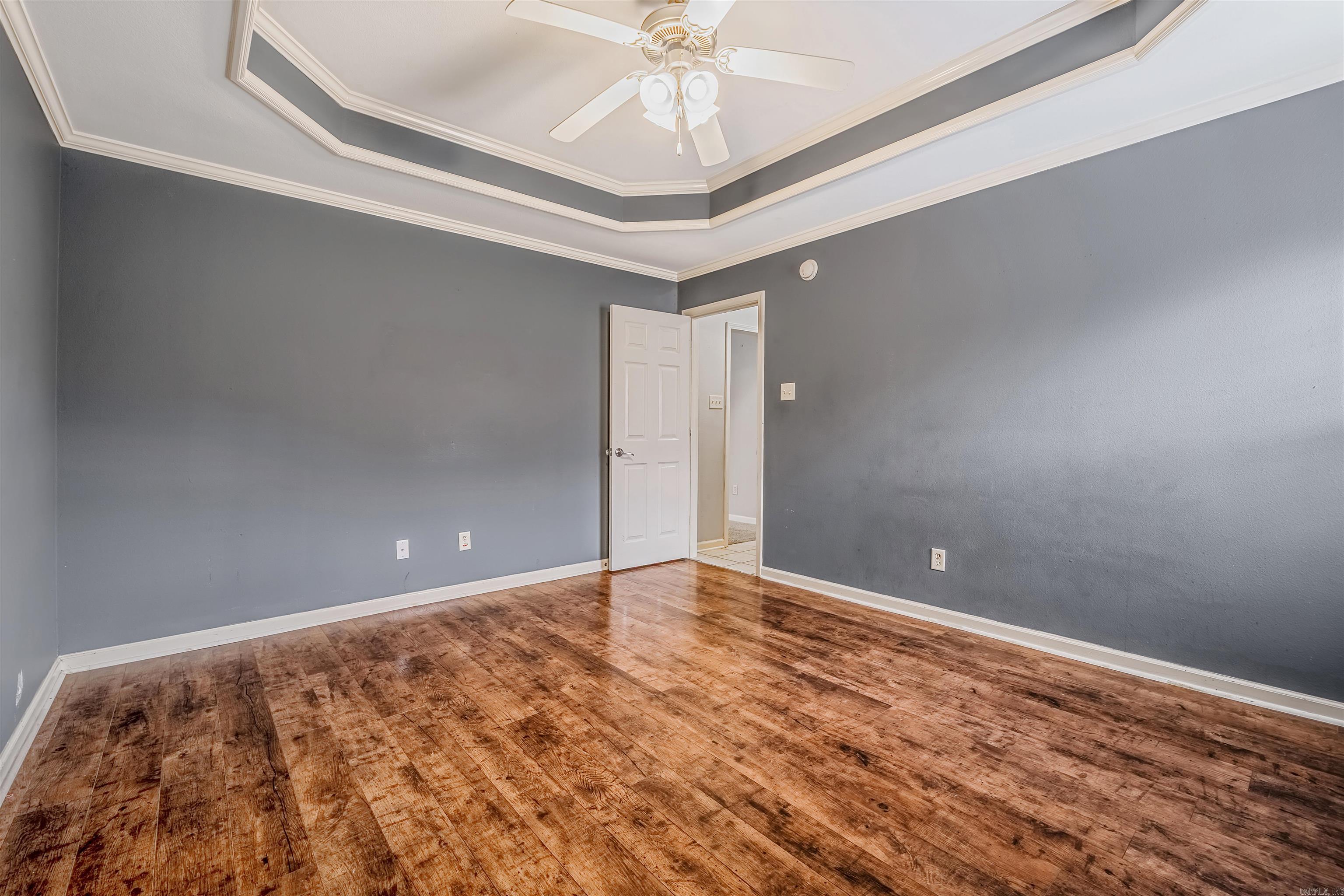 WILLOW LAKE - Residential