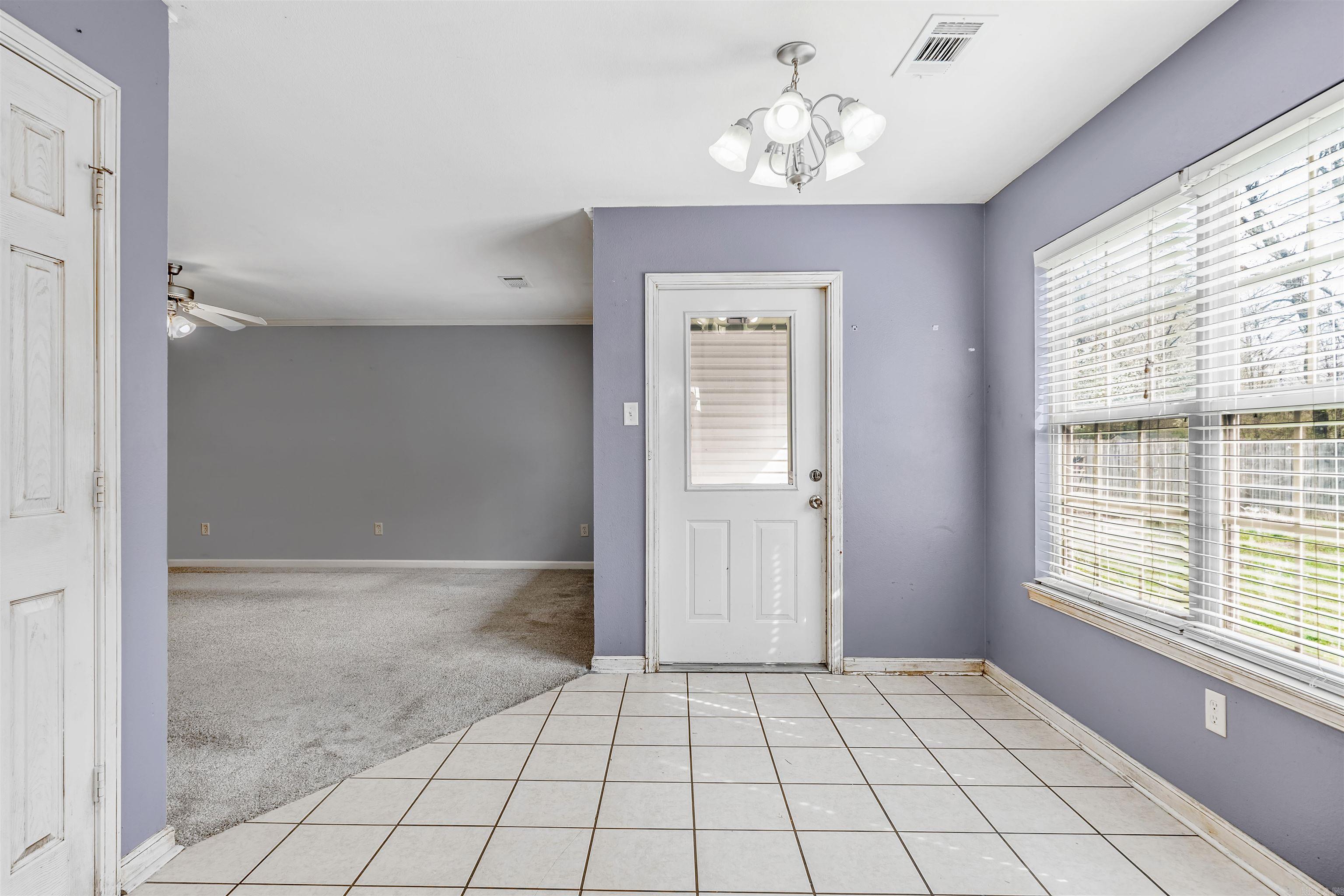 WILLOW LAKE - Residential