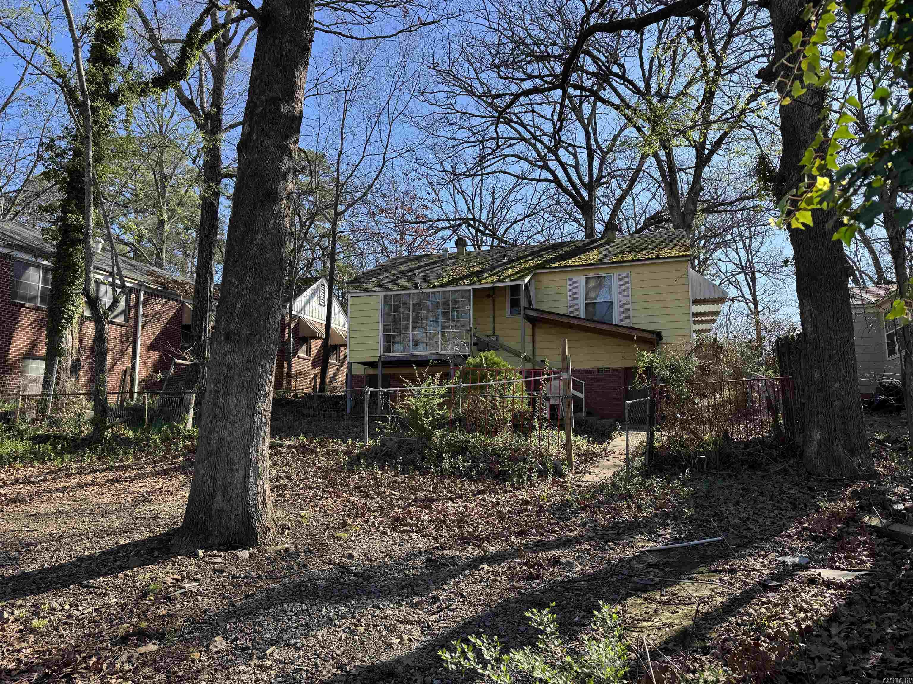 CHERRY & COX - Residential