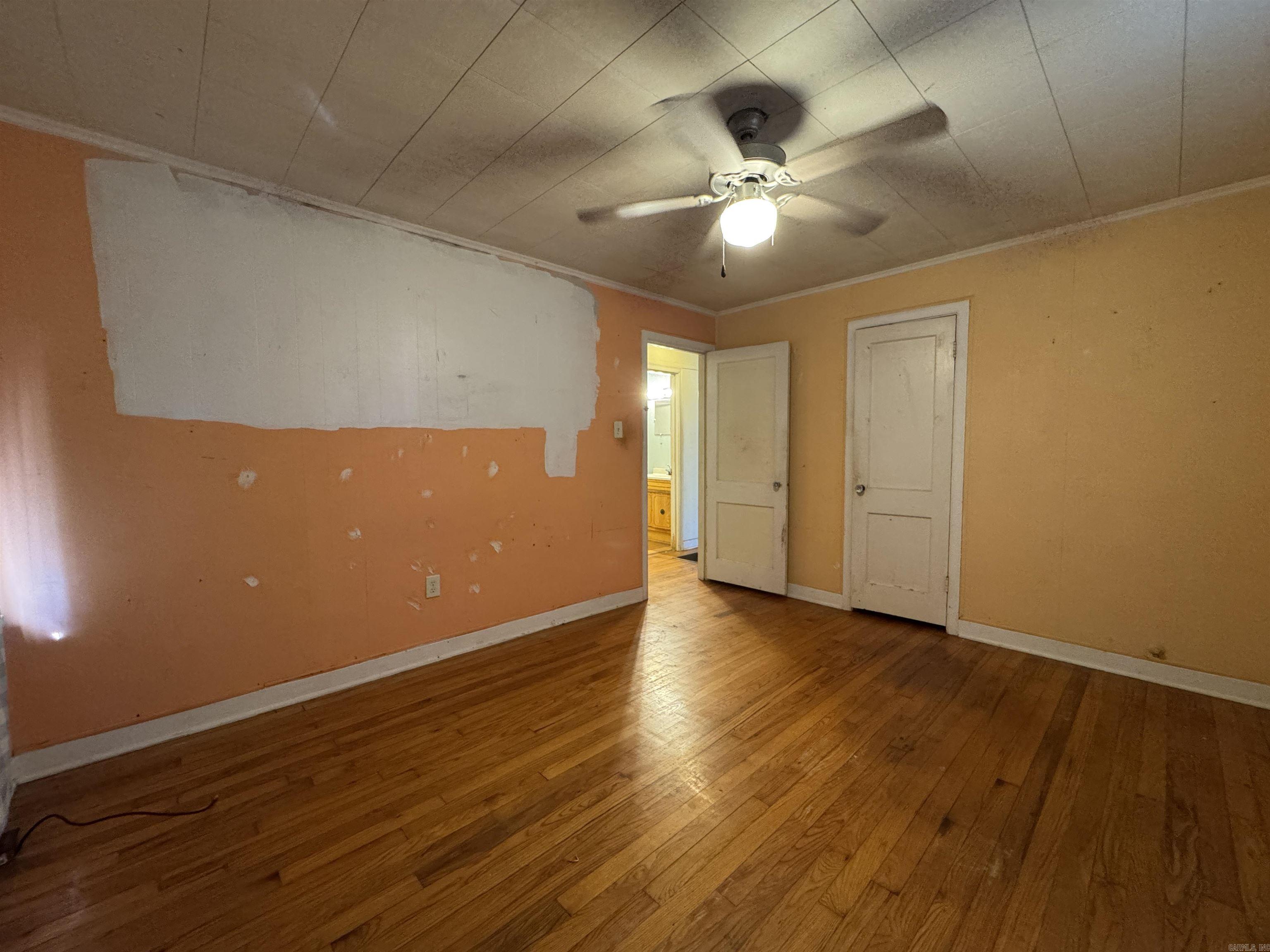 CHERRY & COX - Residential