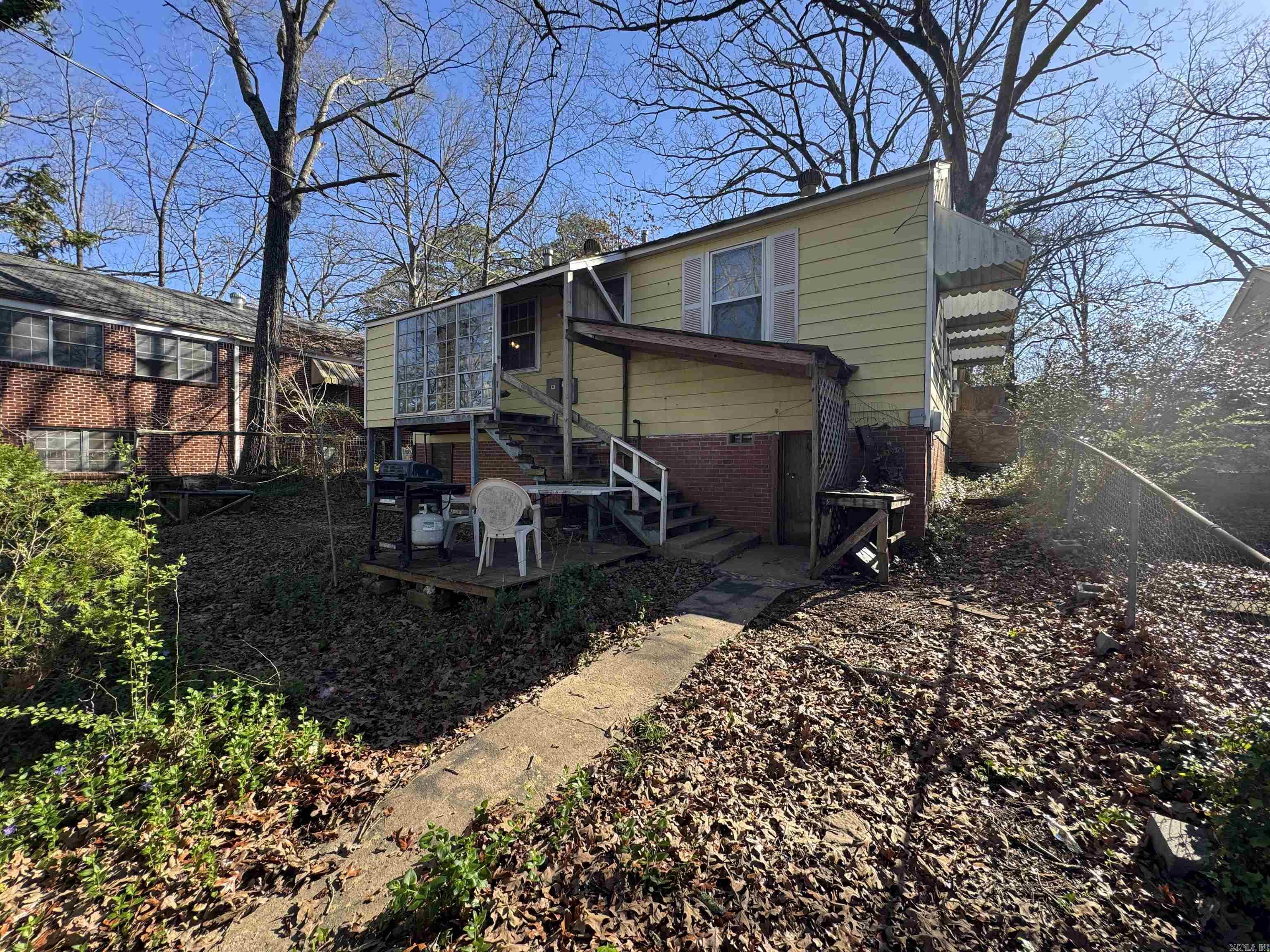 CHERRY & COX - Residential