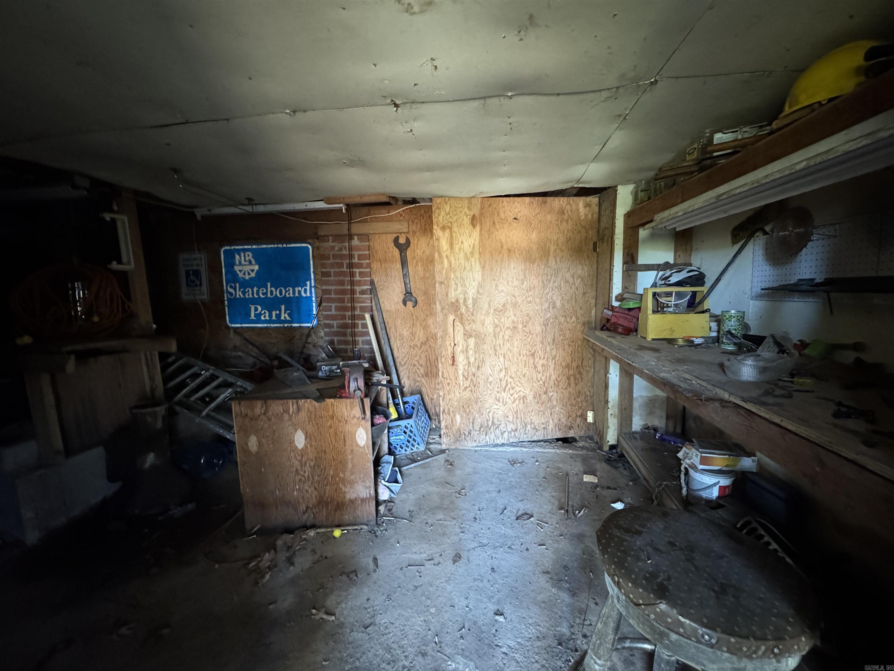 CHERRY & COX - Residential