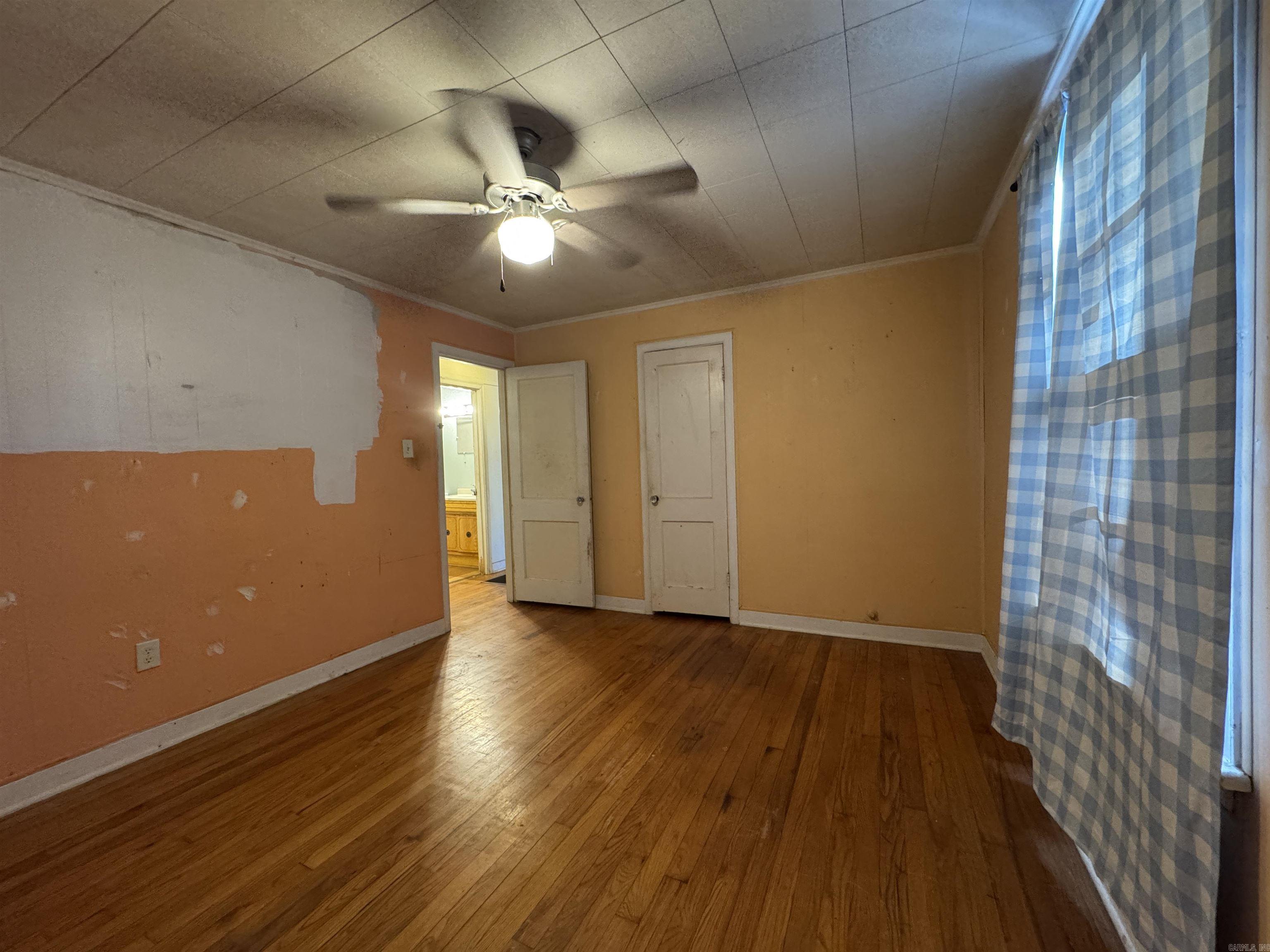 CHERRY & COX - Residential