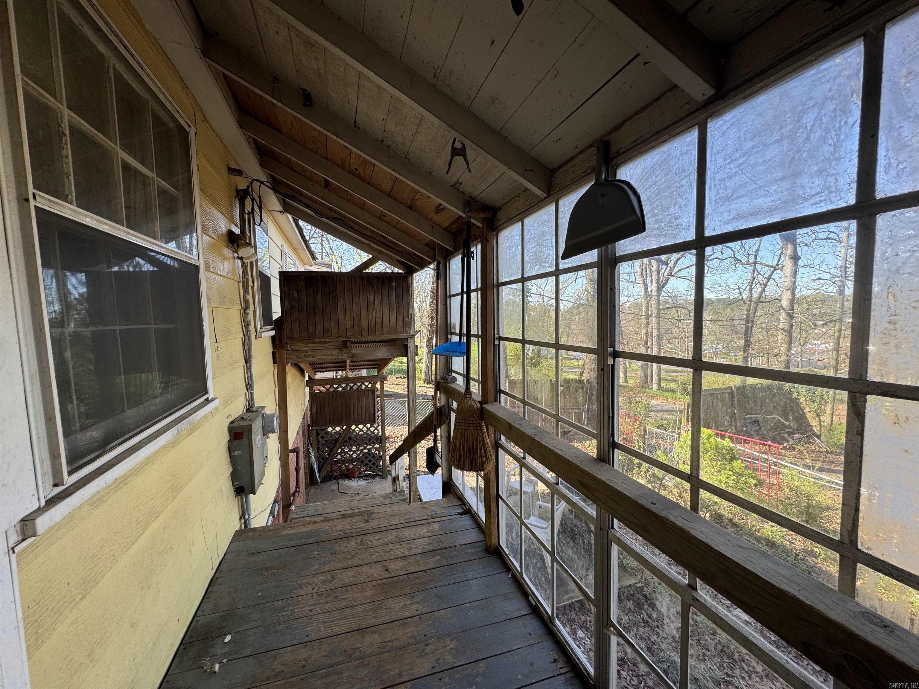 CHERRY & COX - Residential