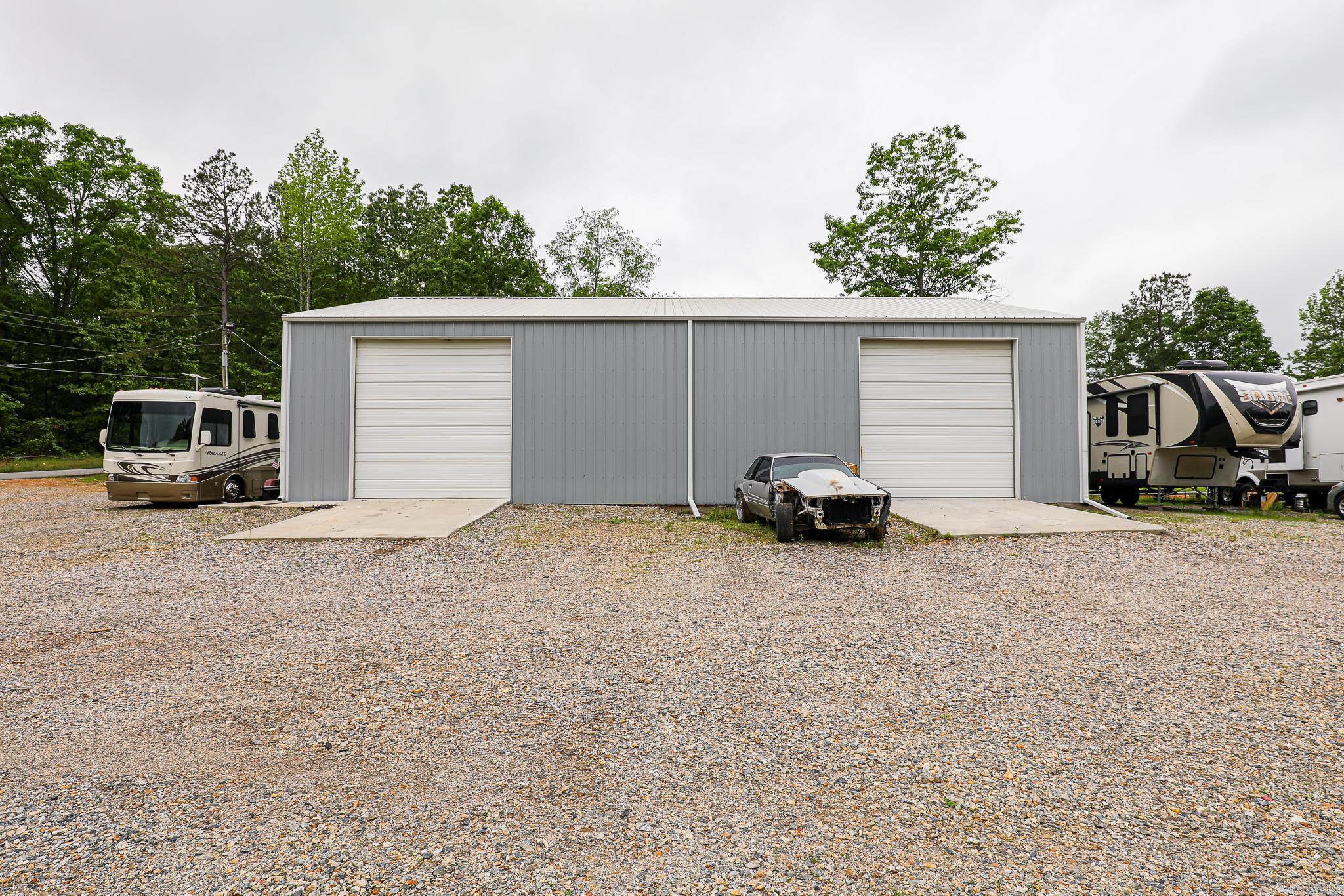Metes & Bounds - Commercial Sale