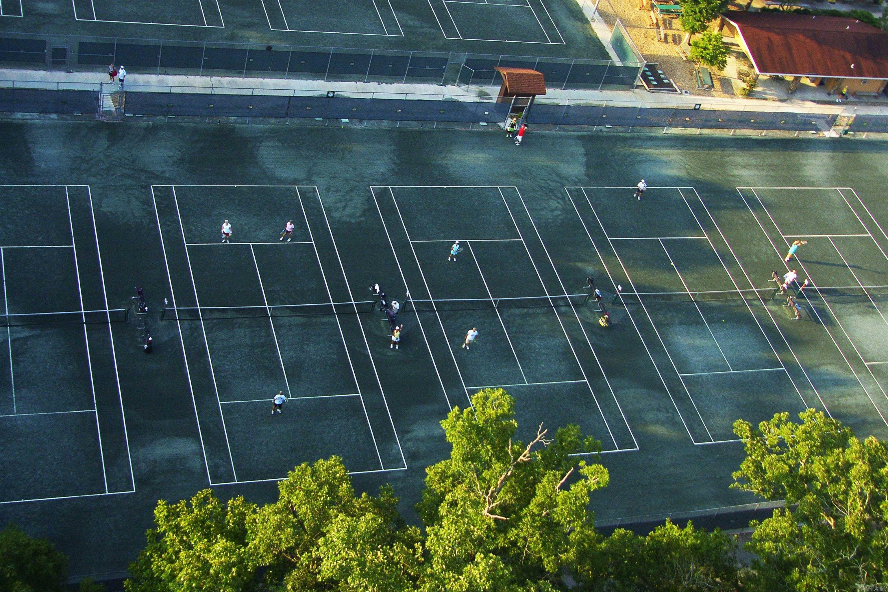 Castellon Courts # 3 - Residential