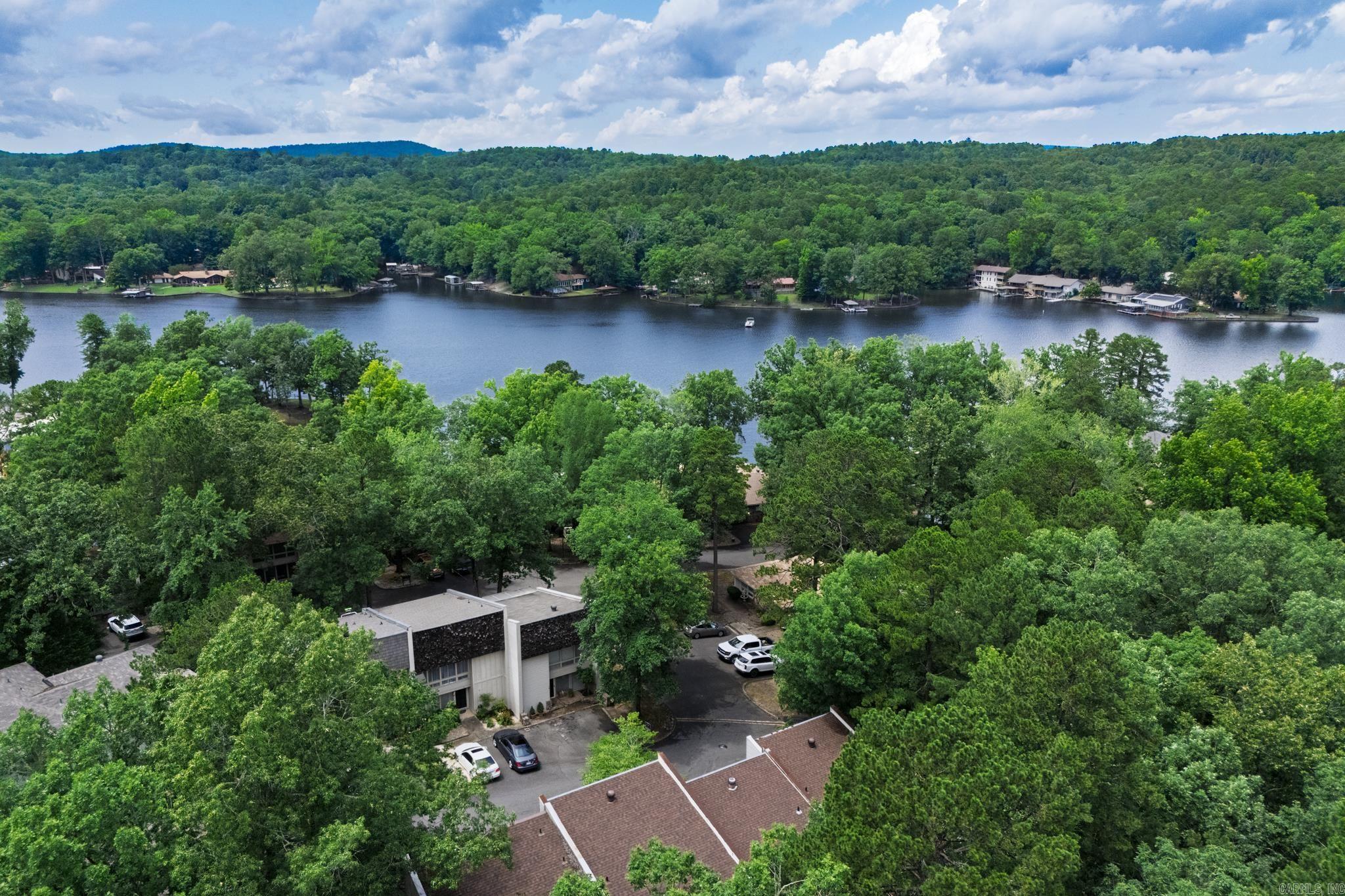 Castellon Courts # 3 - Residential