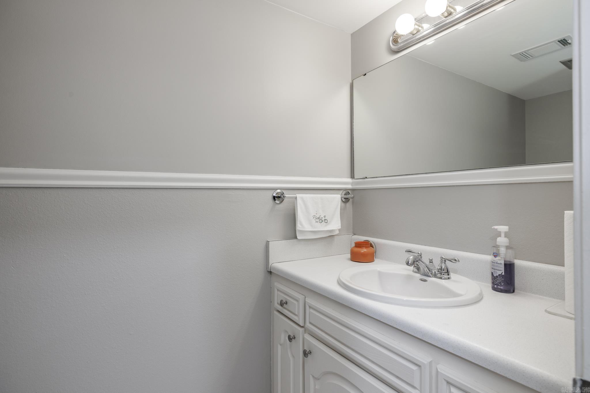 Castellon Courts # 3 - Residential