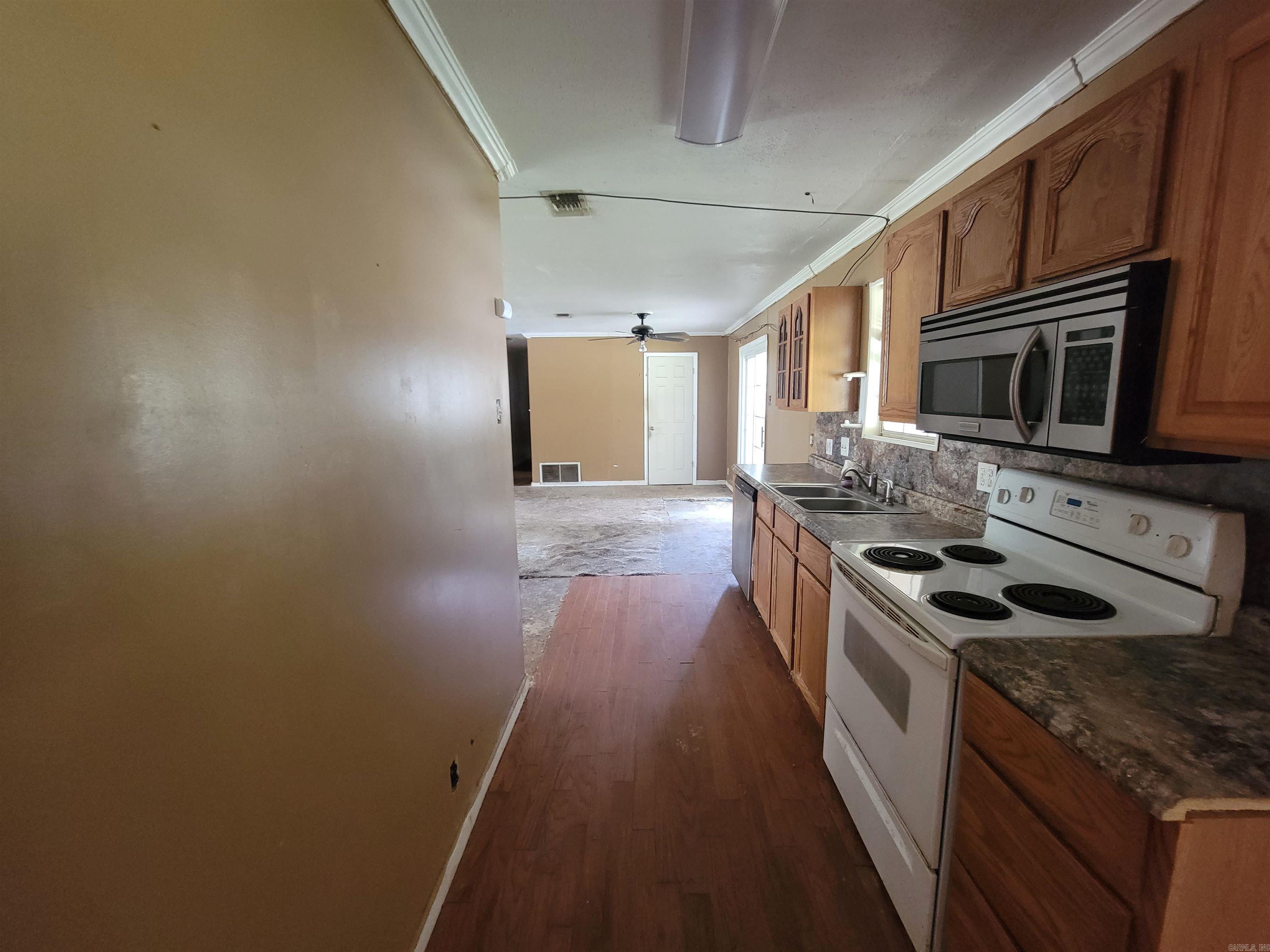 White Hall - Residential