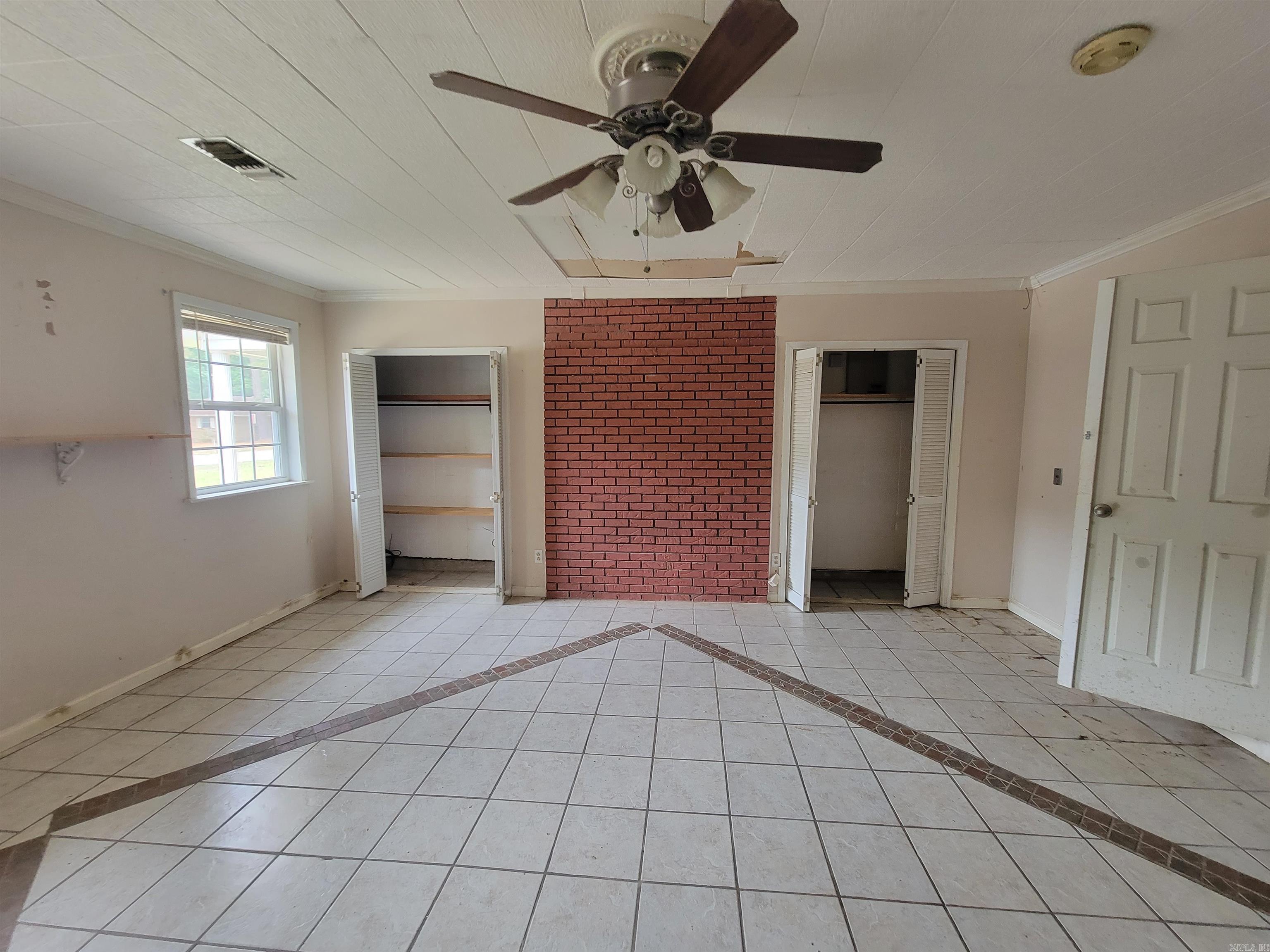 White Hall - Residential