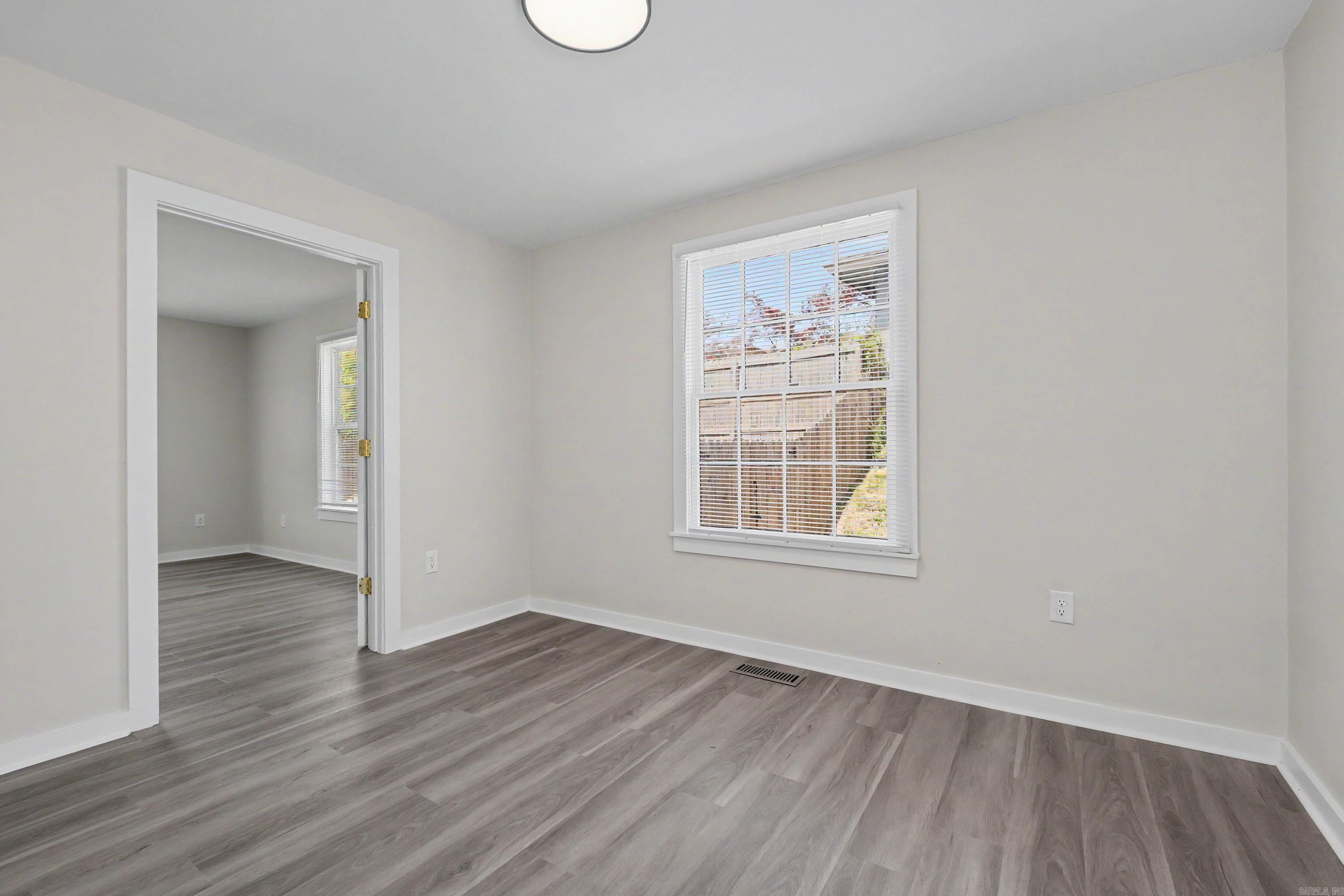 KINGWOOD PLACE - Residential