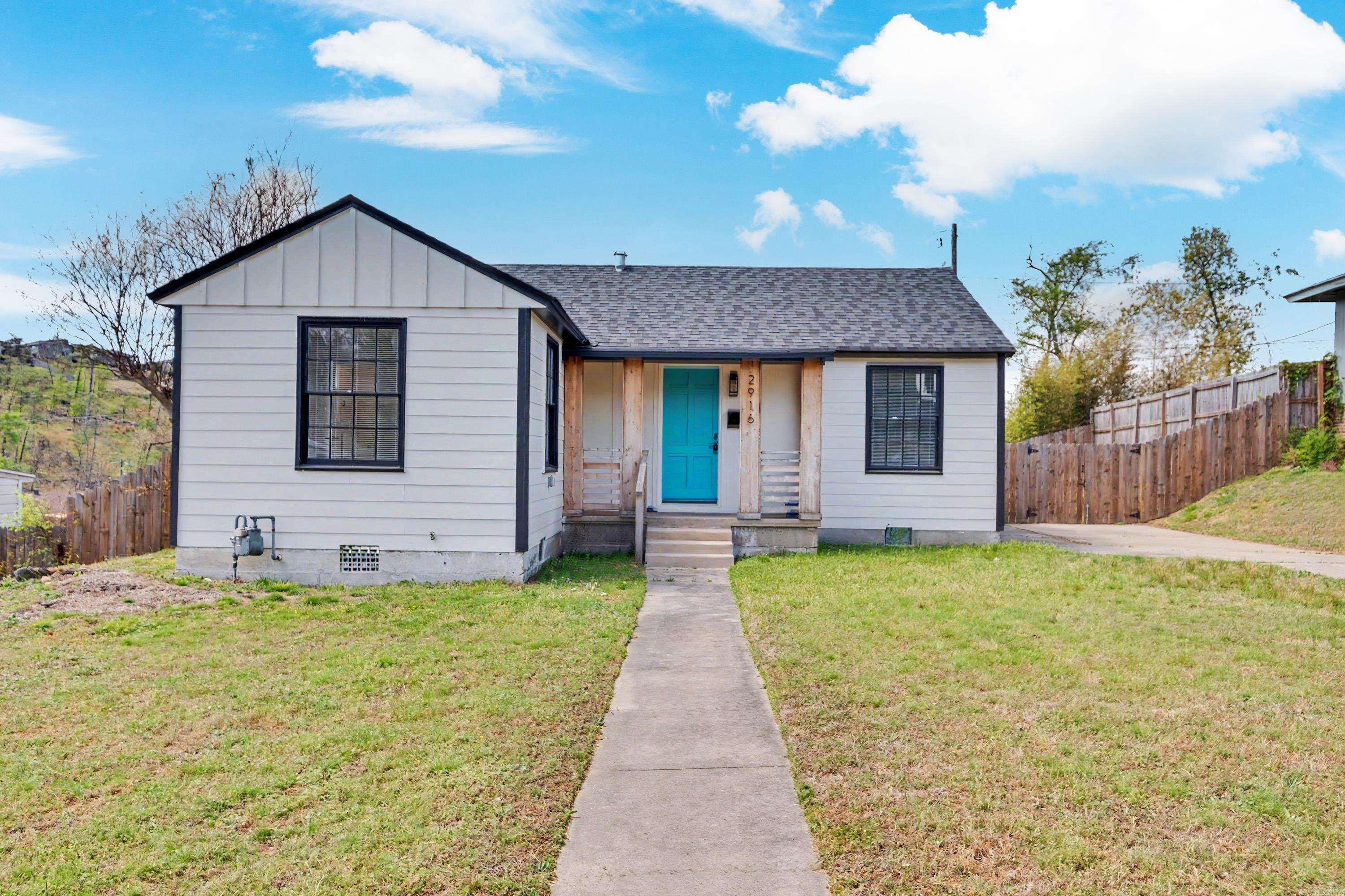 KINGWOOD PLACE - Residential