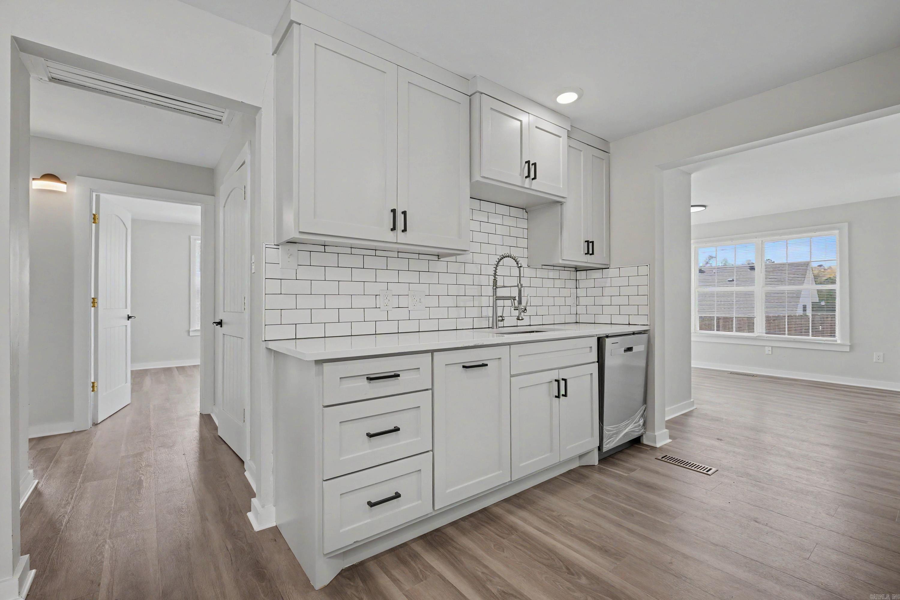 KINGWOOD PLACE - Residential