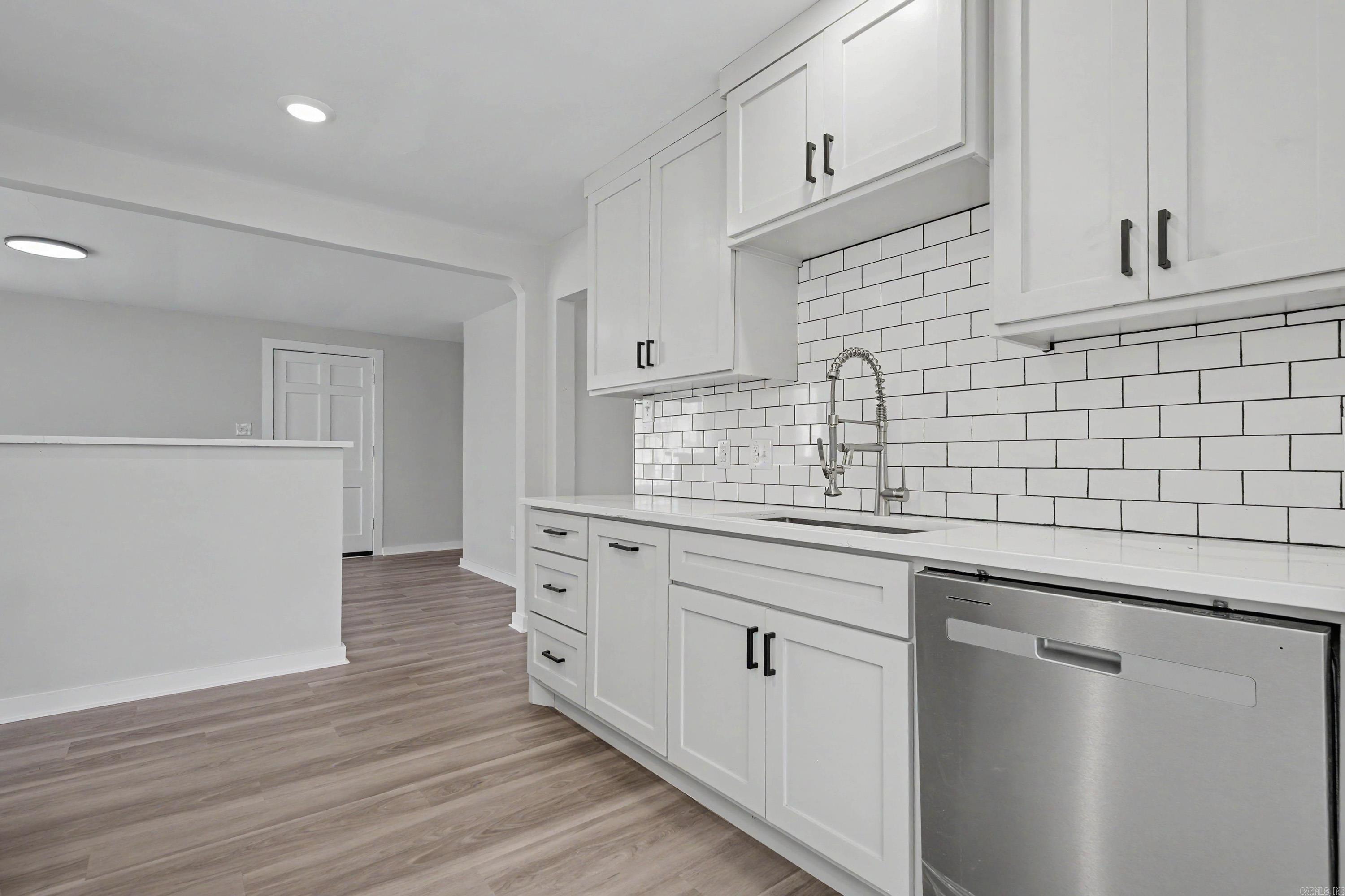 KINGWOOD PLACE - Residential