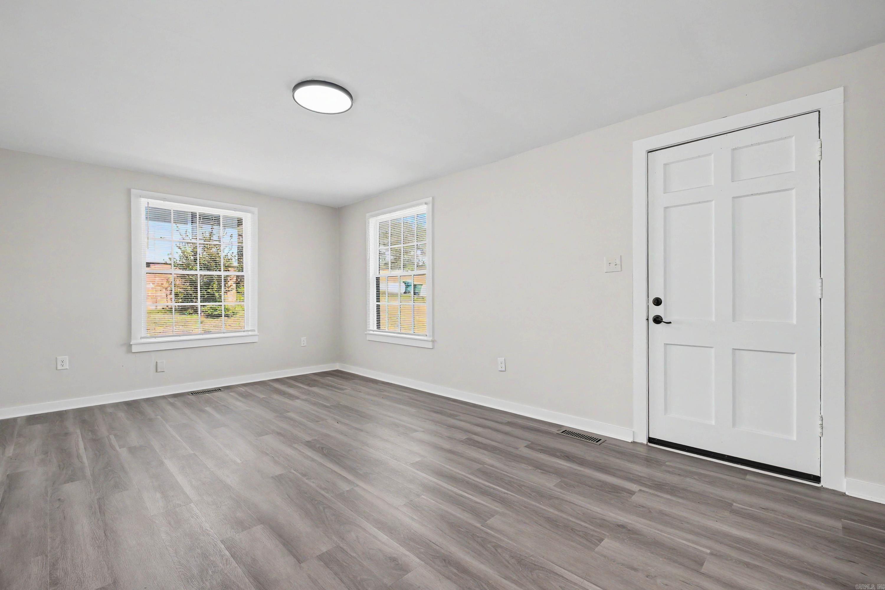 KINGWOOD PLACE - Residential