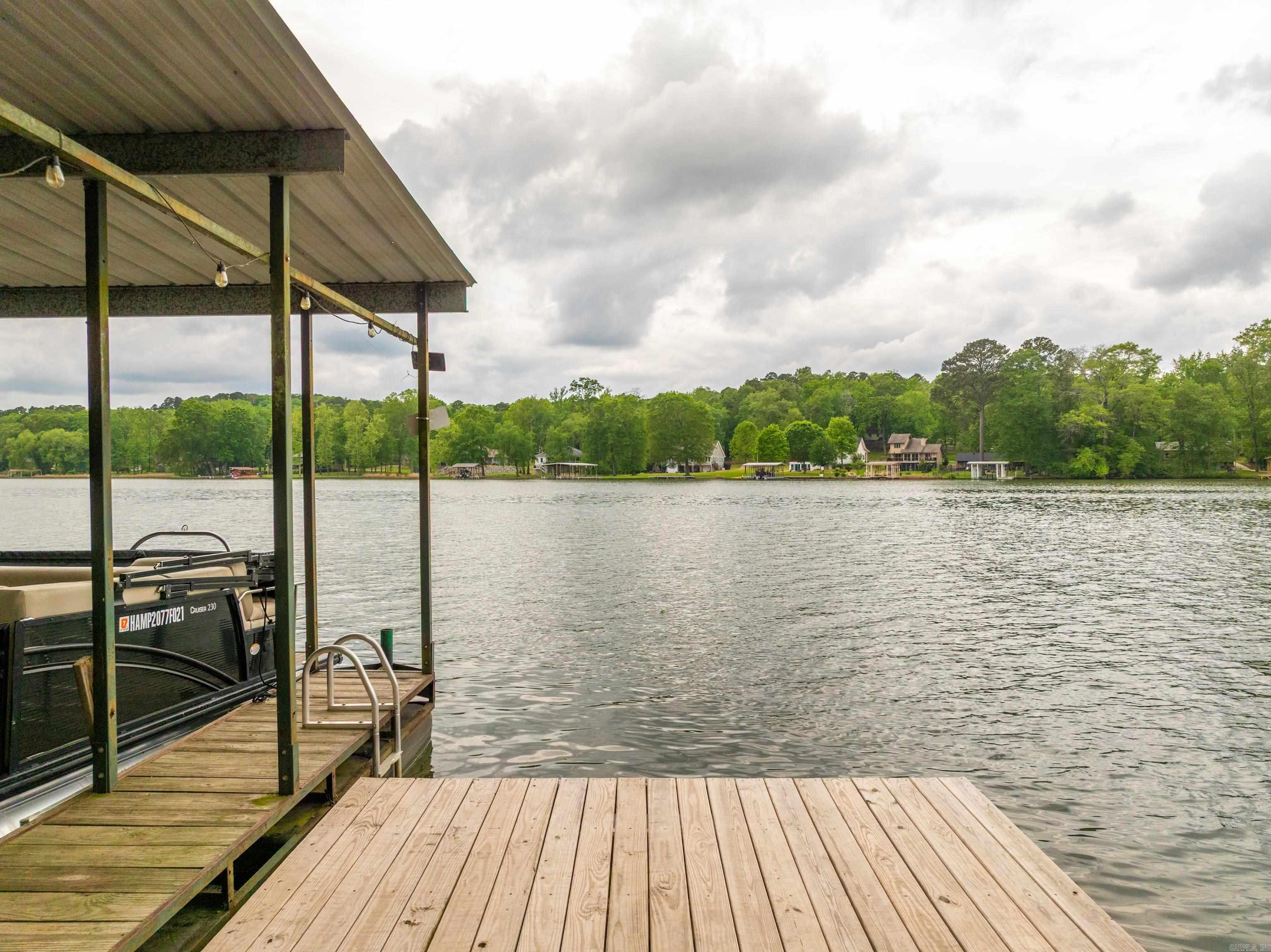 LAKE CATHERINE IND. ESTATES - Residential