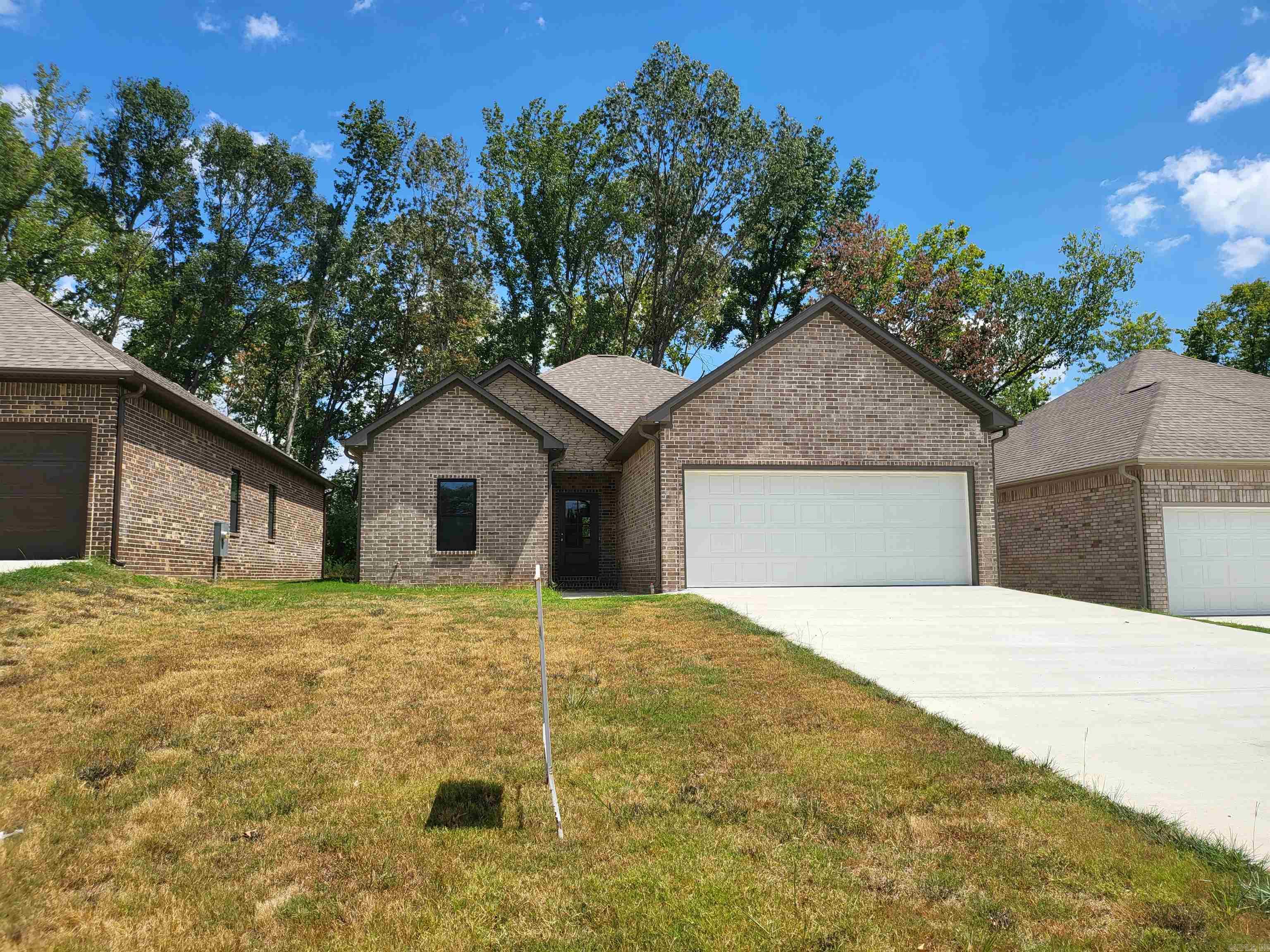 BROWN ADD TO JACK - Residential
