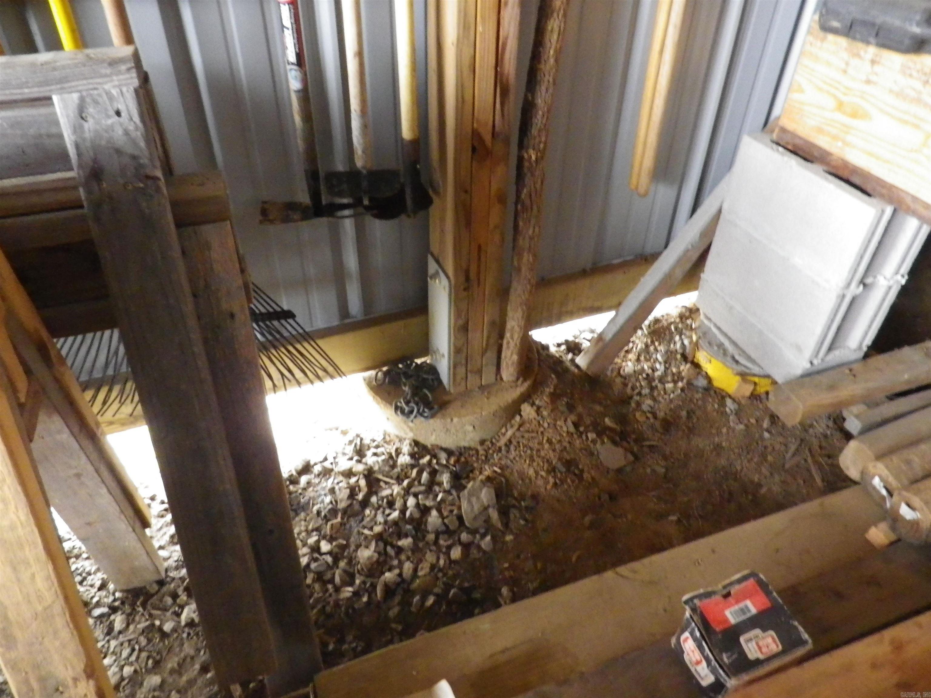 Metes & Bounds - Land