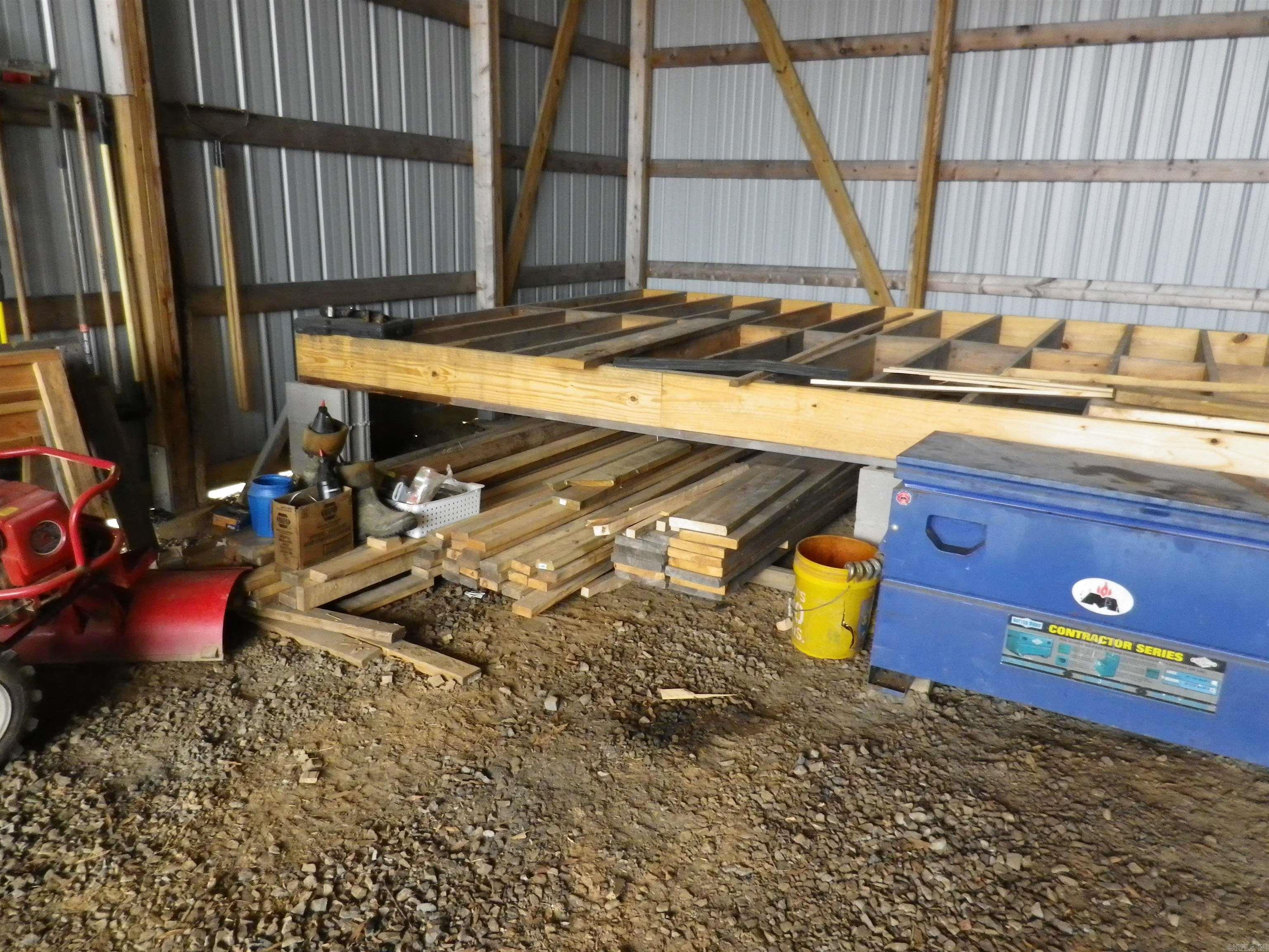 Metes & Bounds - Land