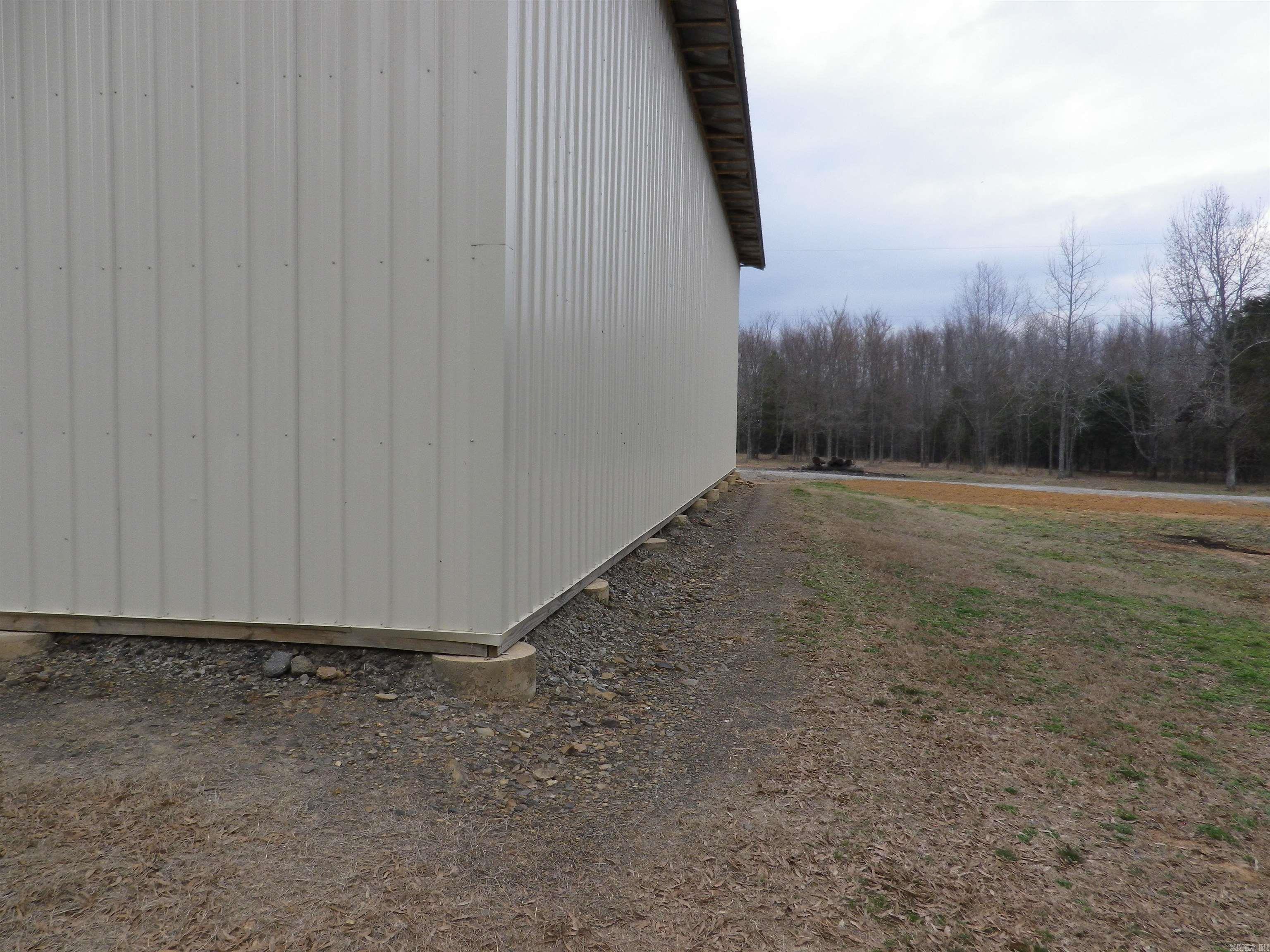 Metes & Bounds - Land