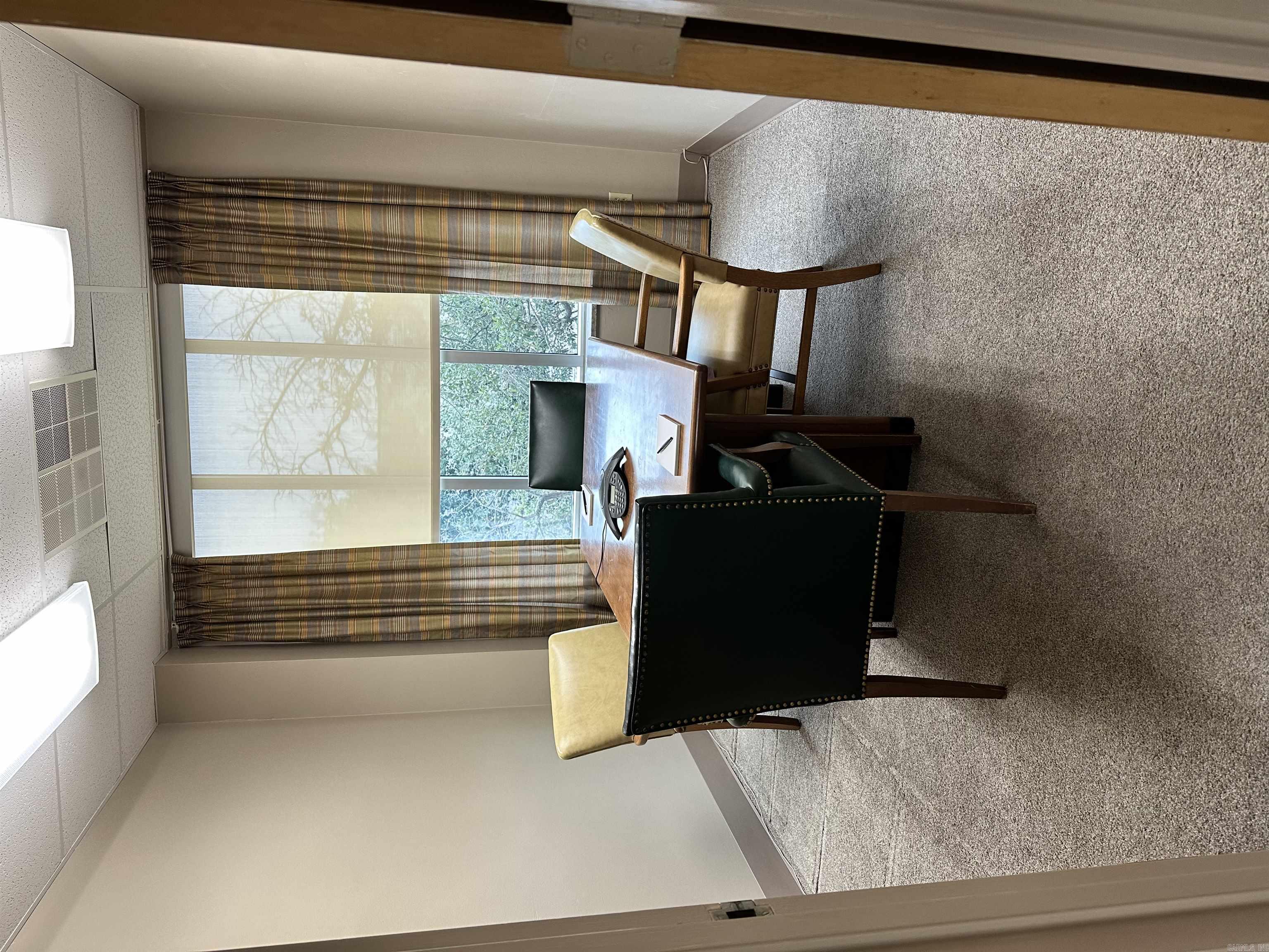 El Dorado - Commercial Sale