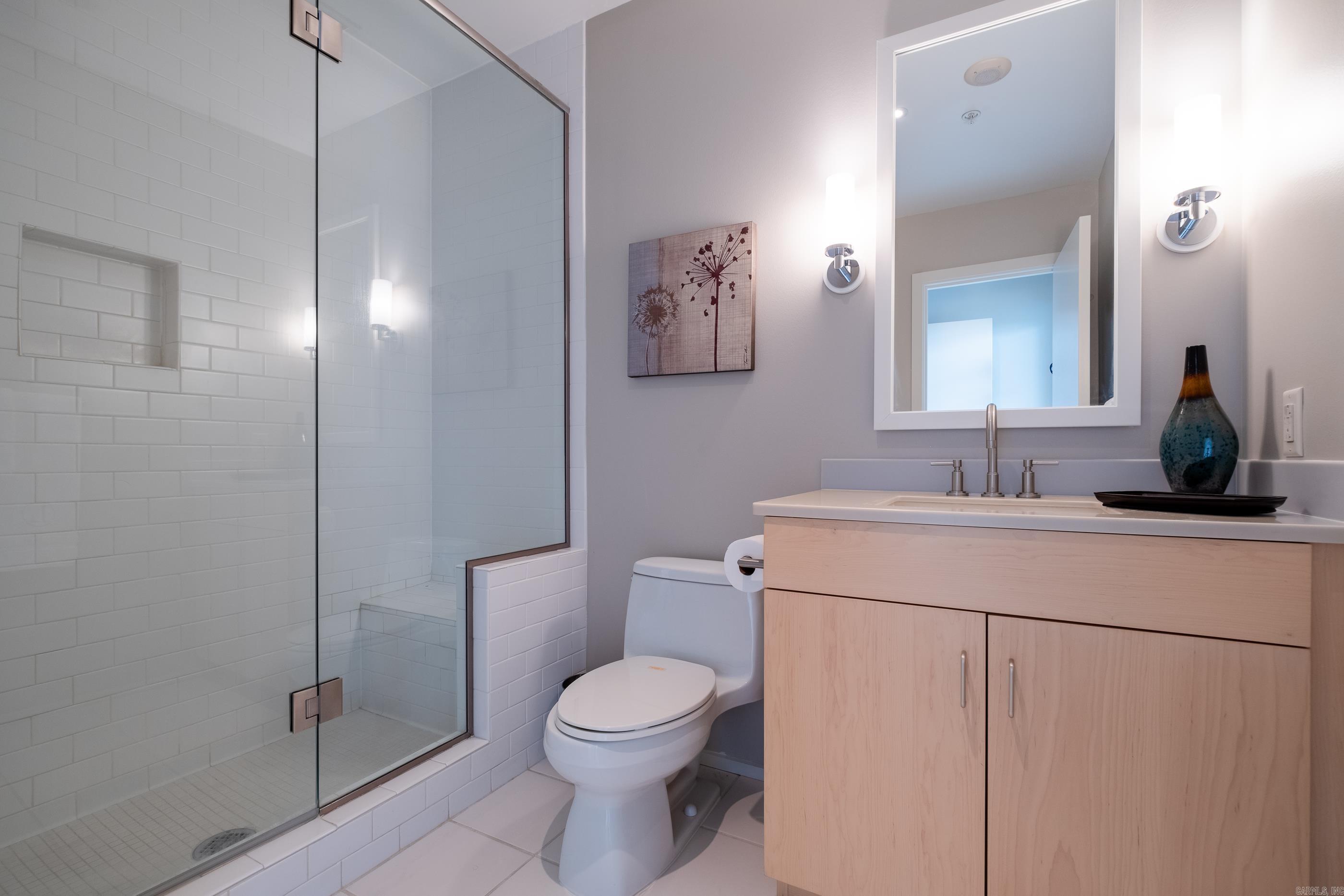 300 THIRD HPR - Residential