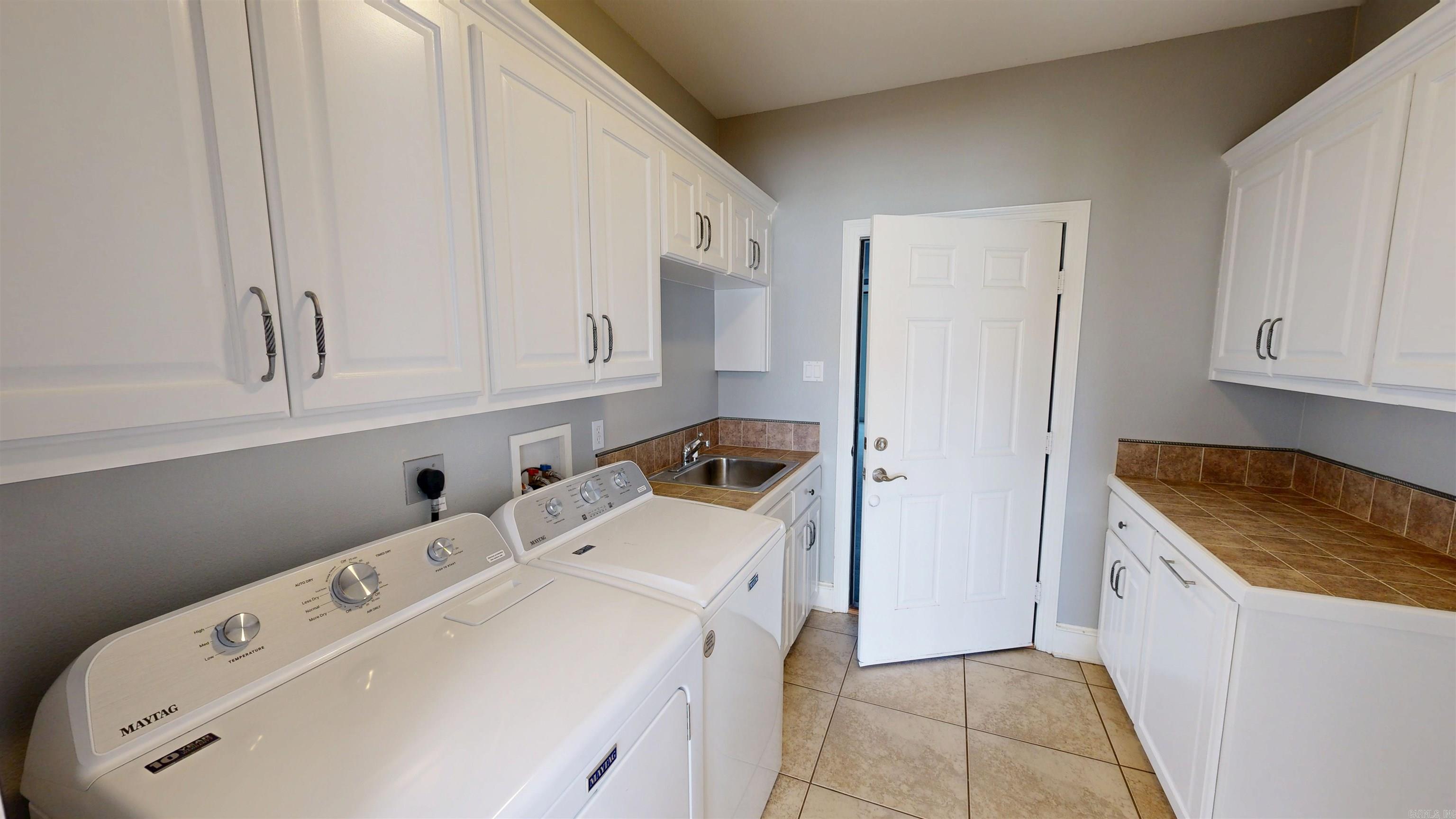 THE RIVER PLANTATION PH I - Residential