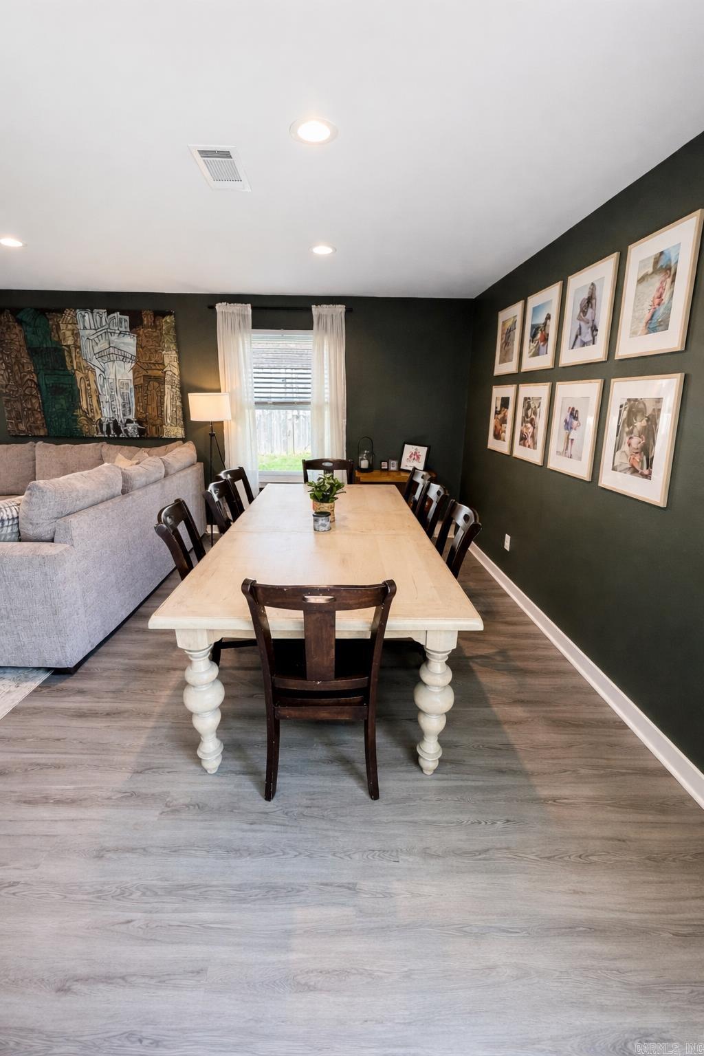 LUDINGTON HGTS - Residential