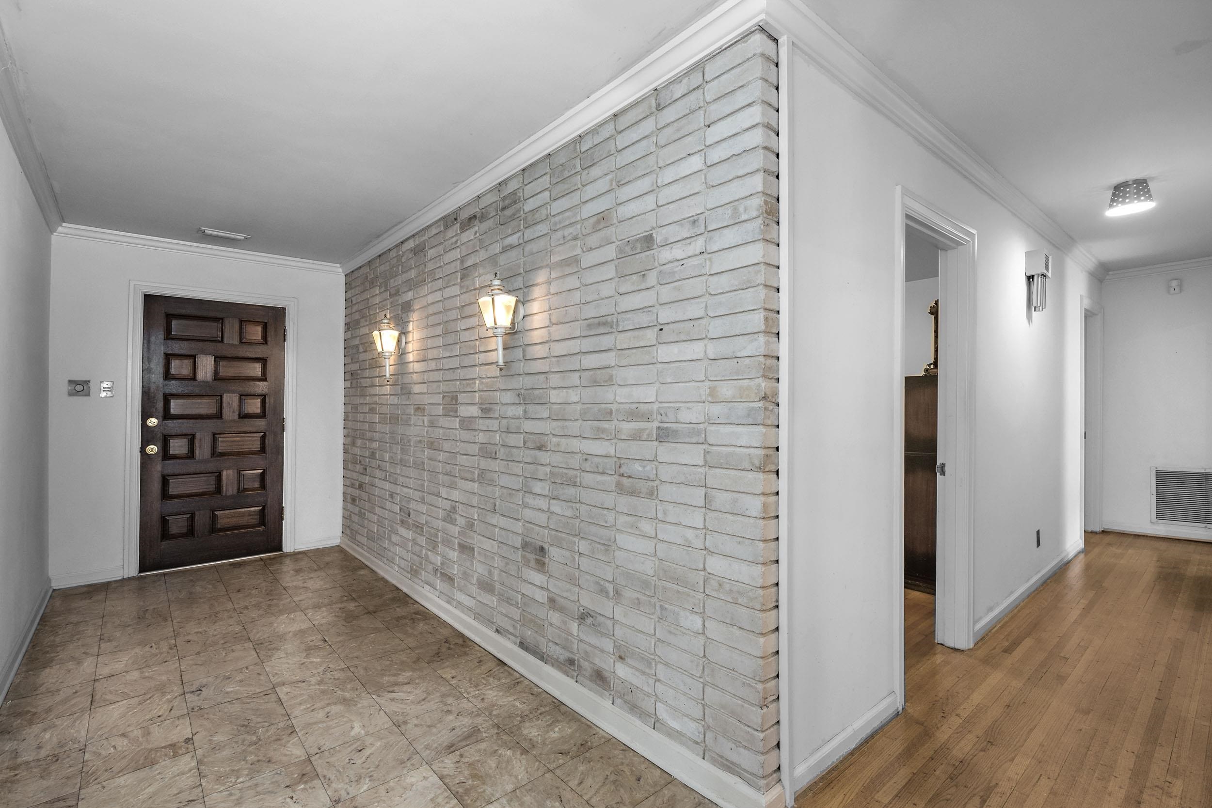 HYLAND HOMES - Residential