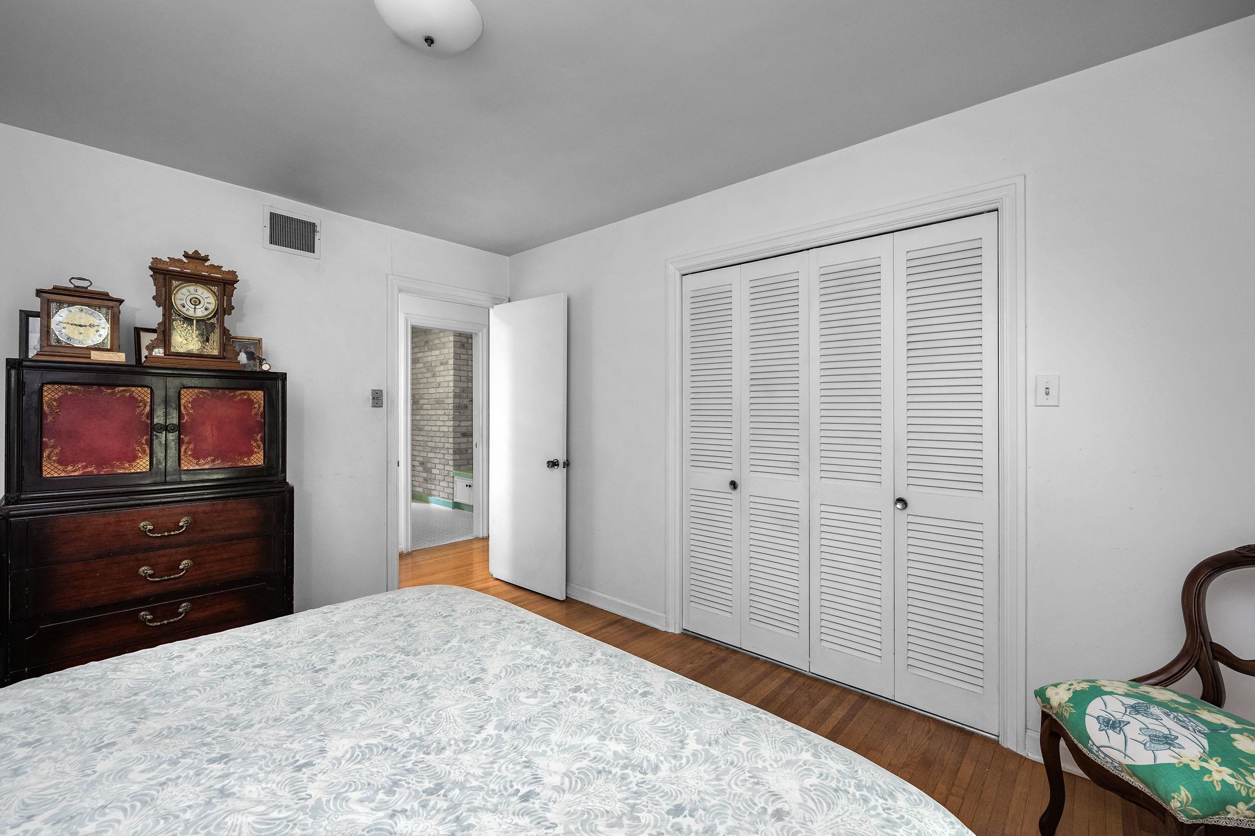 HYLAND HOMES - Residential