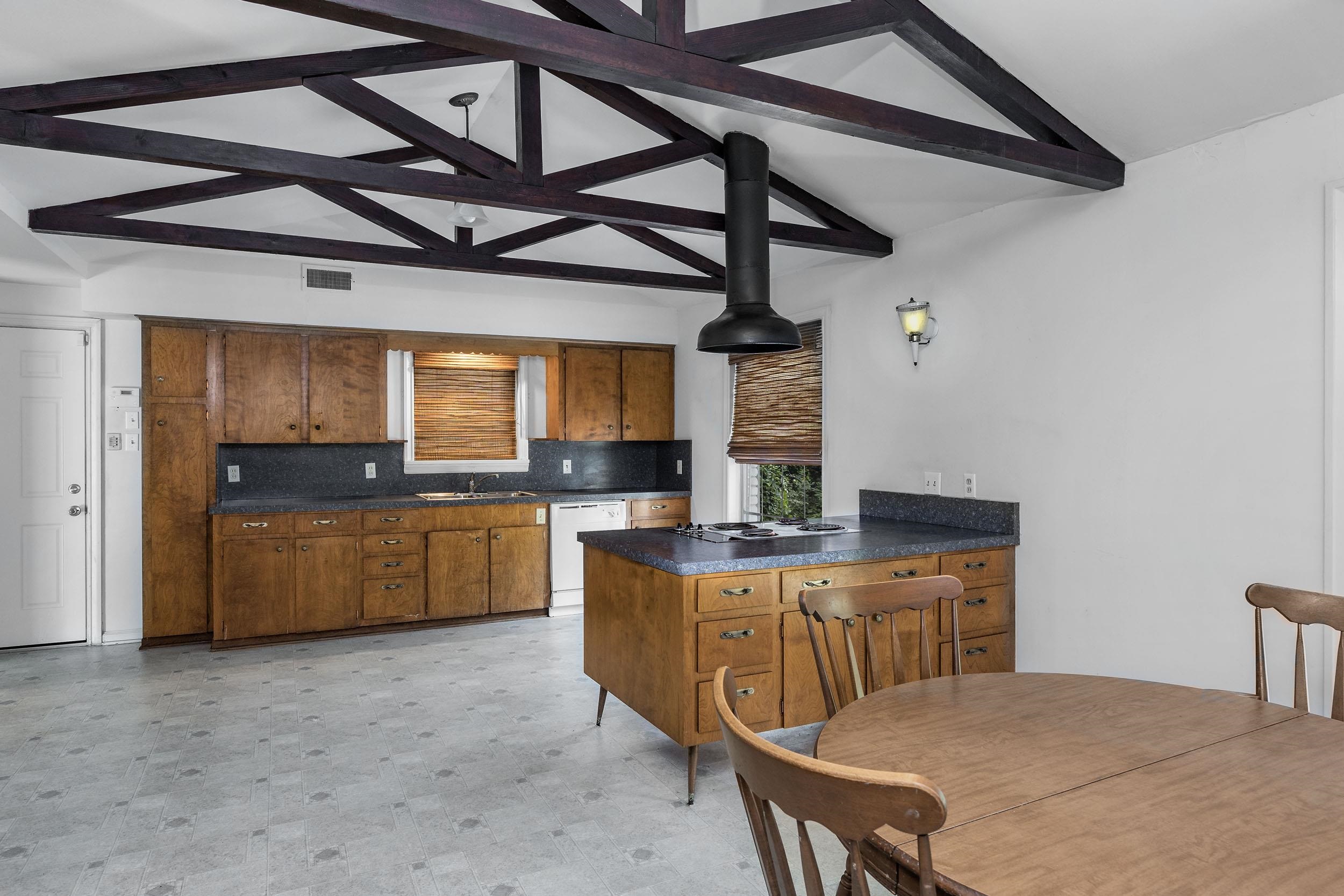 HYLAND HOMES - Residential