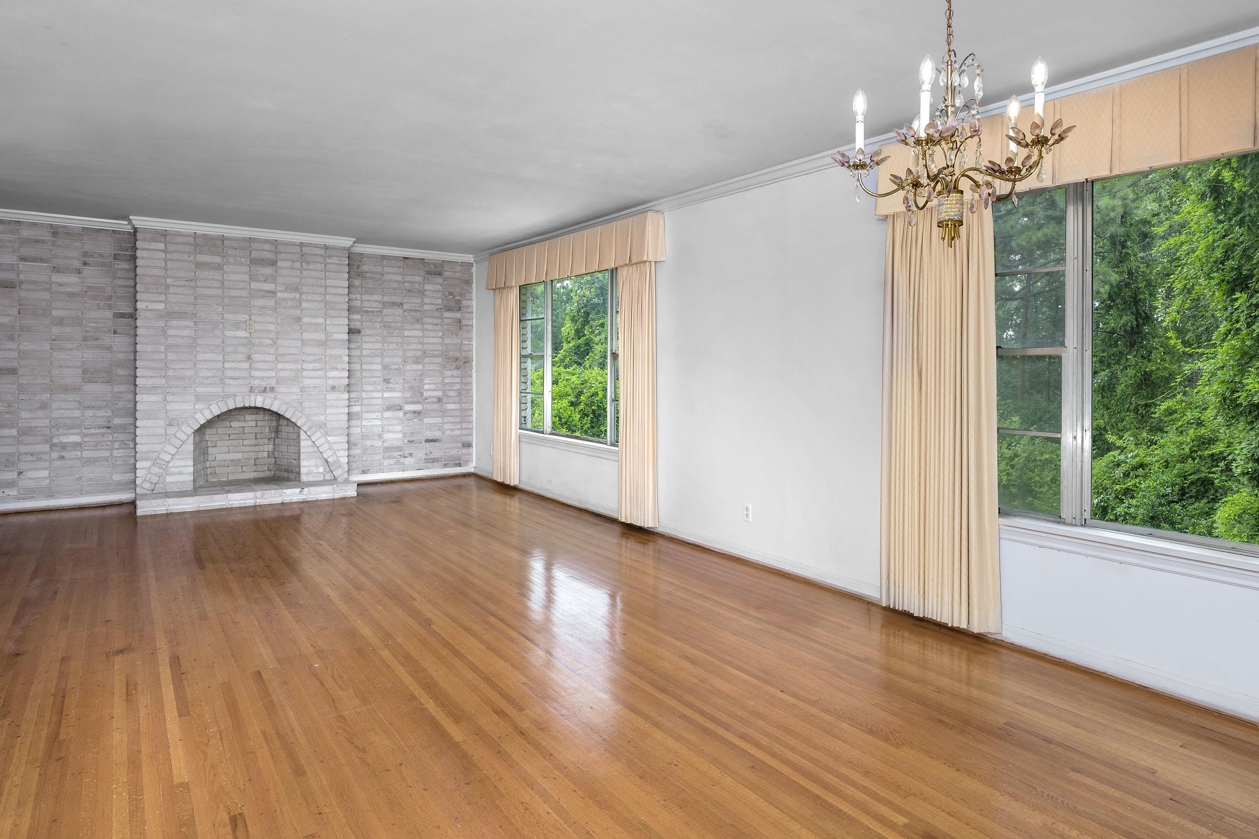 HYLAND HOMES - Residential