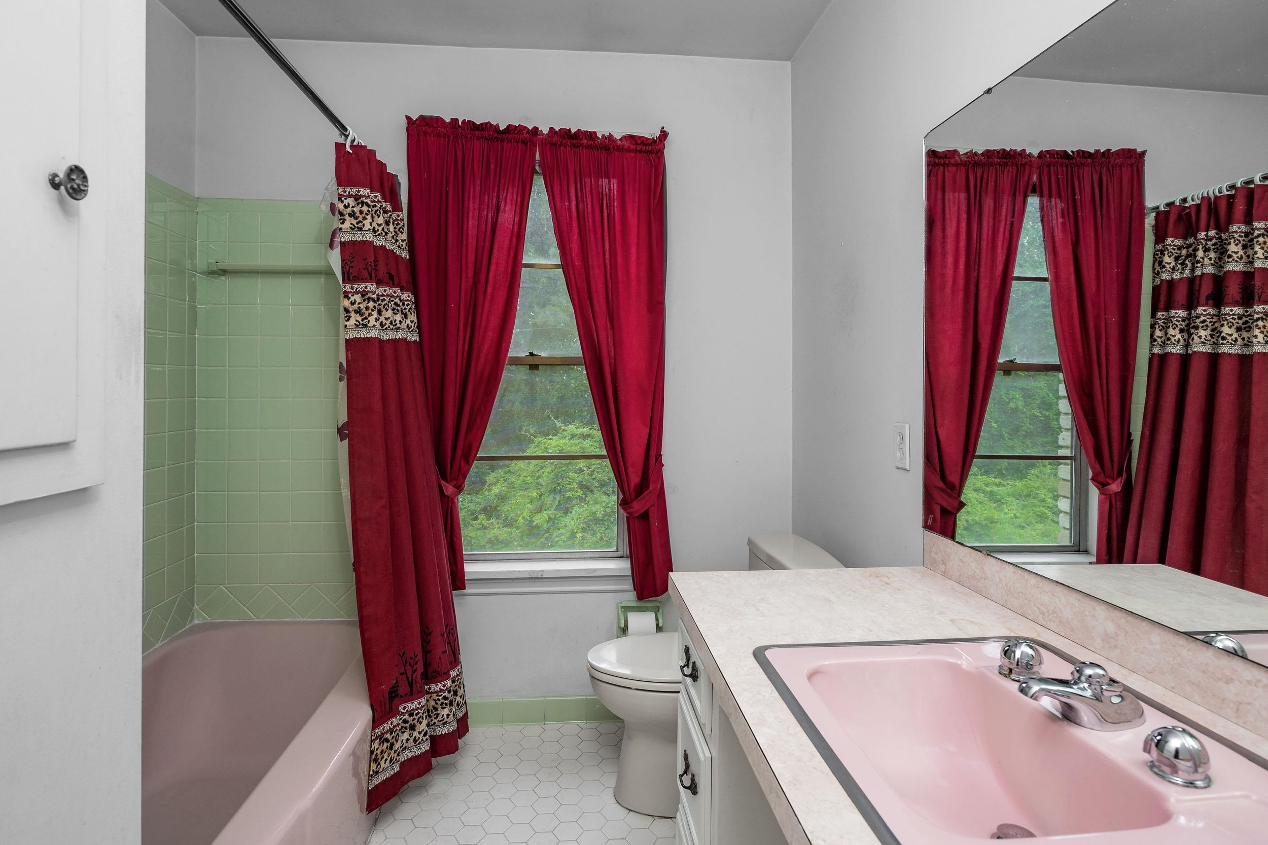 HYLAND HOMES - Residential