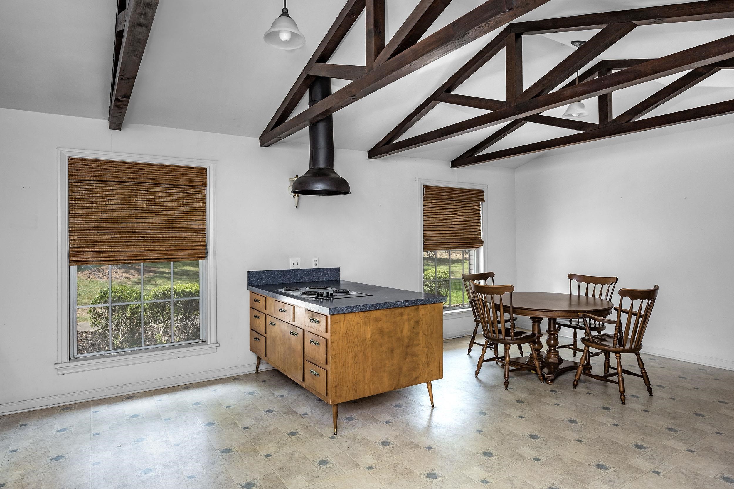 HYLAND HOMES - Residential