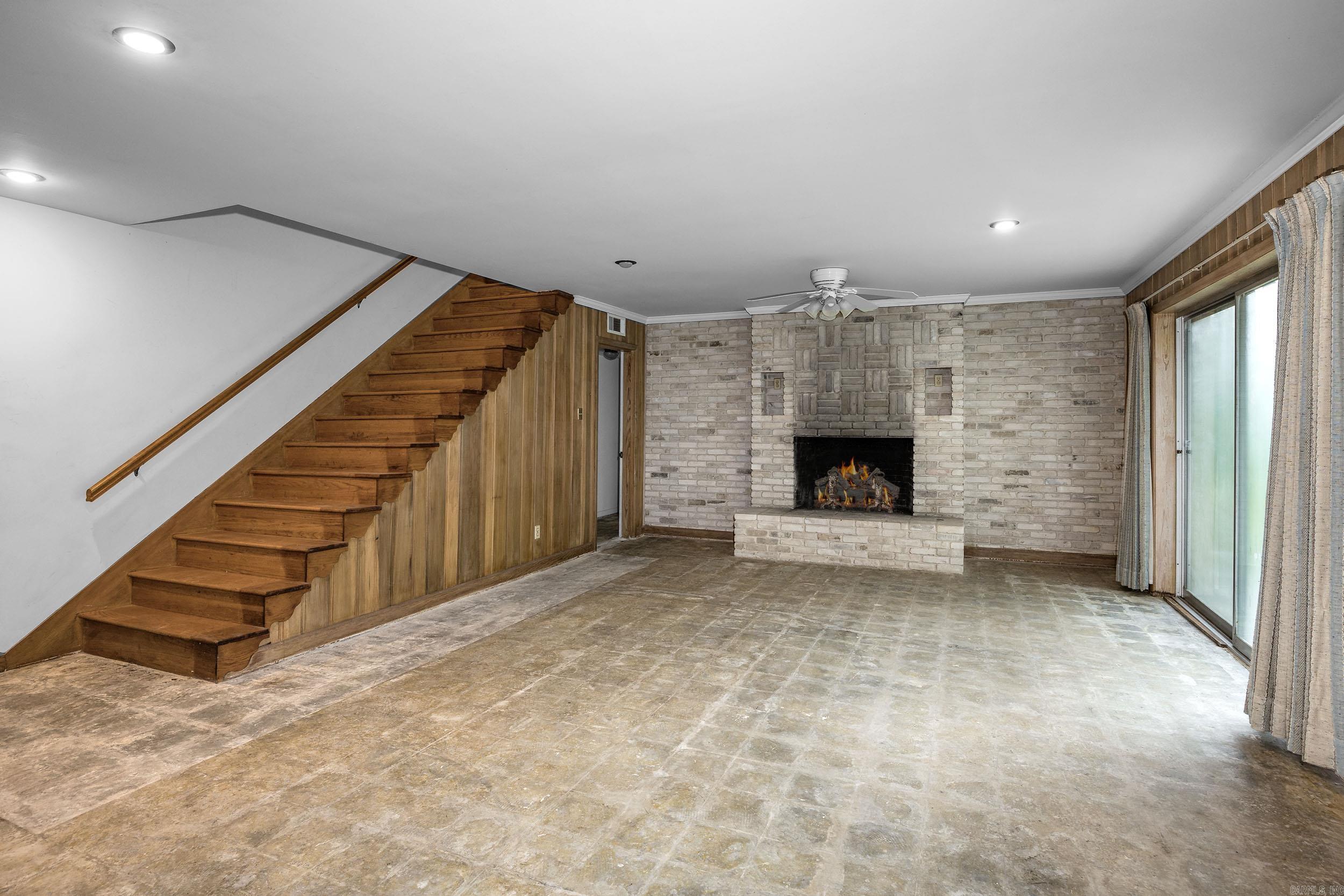 HYLAND HOMES - Residential