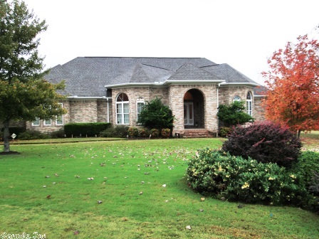 Beautiful home in River Plantation has a view of the river from the formal living room. Home is on a large lot just across the street from the river. Stunning entry with high ceilings & crystal chandelier opens to the formal living rm, dining rm, great room & kitchen. Great room has beautiful built inās that surround the cozy FP. Hardwood's in the formal rooms. Tile in the kitchen & bkfst. Split BR plan has space for all the family including an office, heated & cooled gun safe rm. See agent remarks.