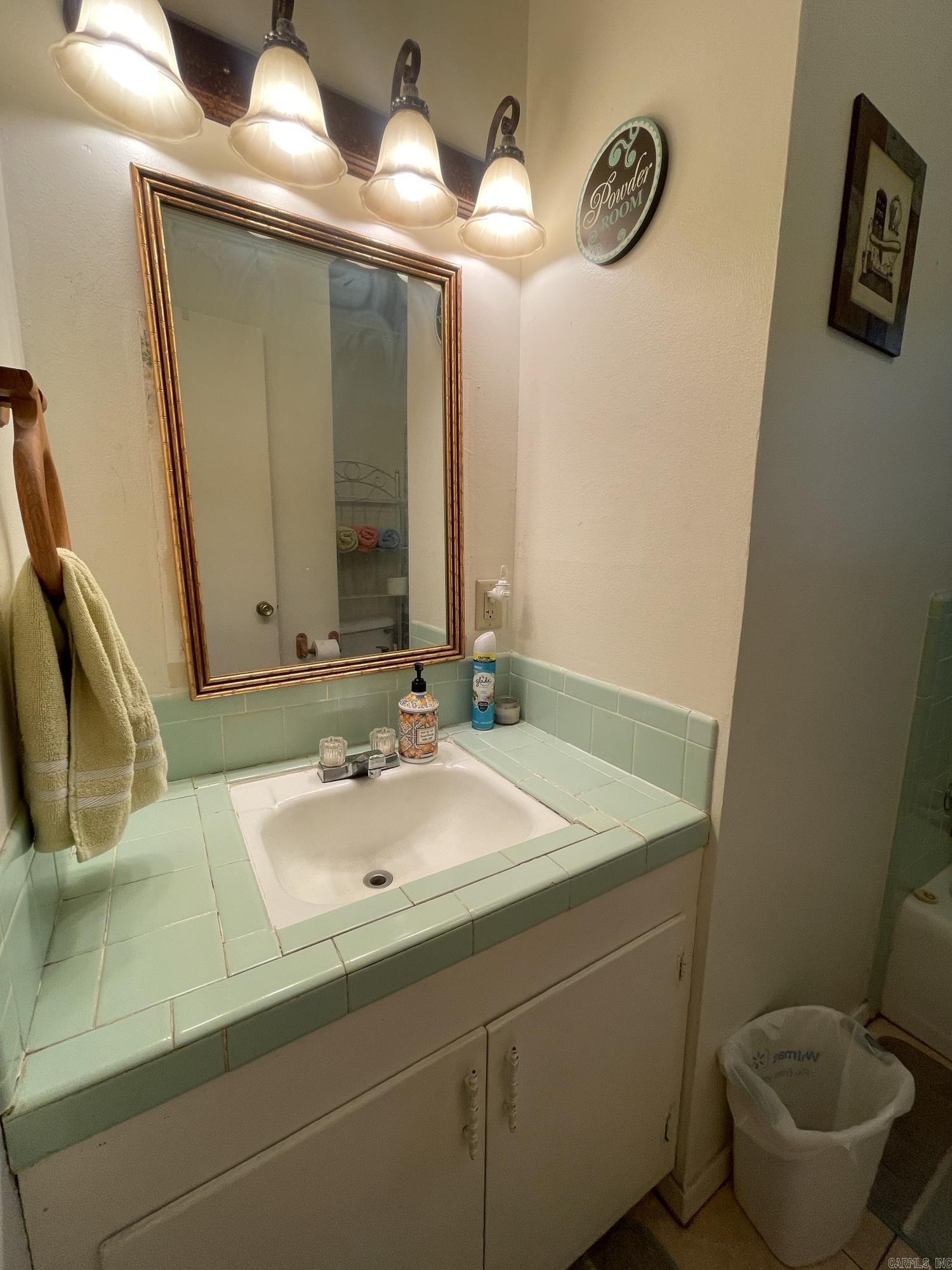 SOUTHLAND HEIGHTS - Residential