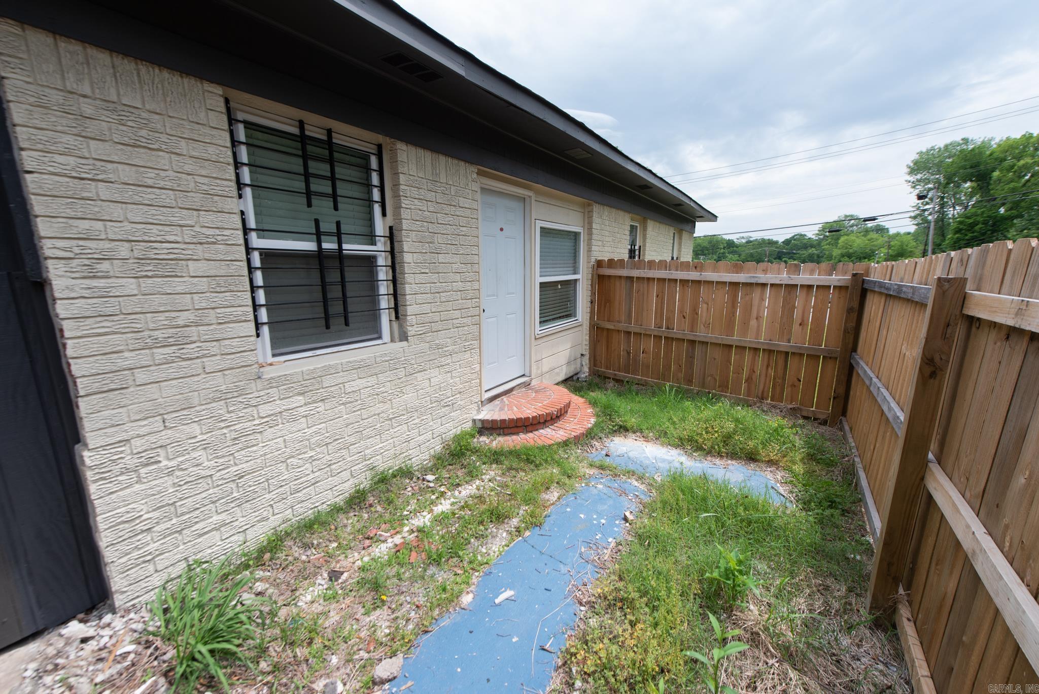 CHICKASAW PLACE - Residential