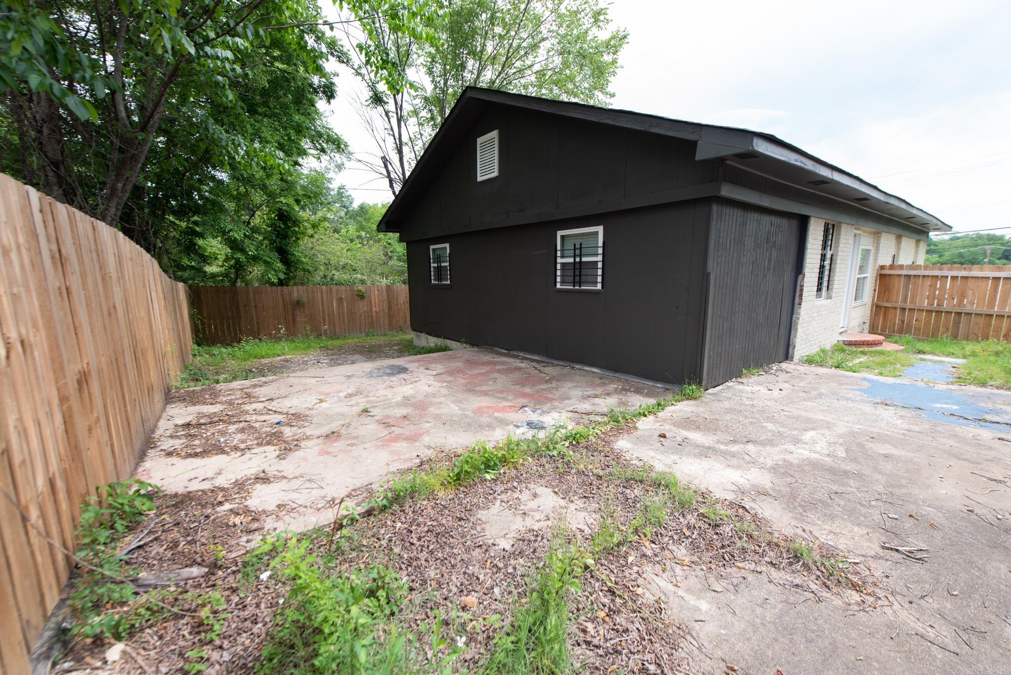 CHICKASAW PLACE - Residential