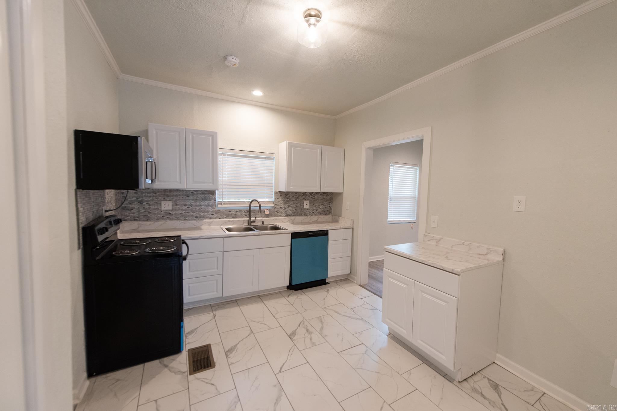 CHICKASAW PLACE - Residential