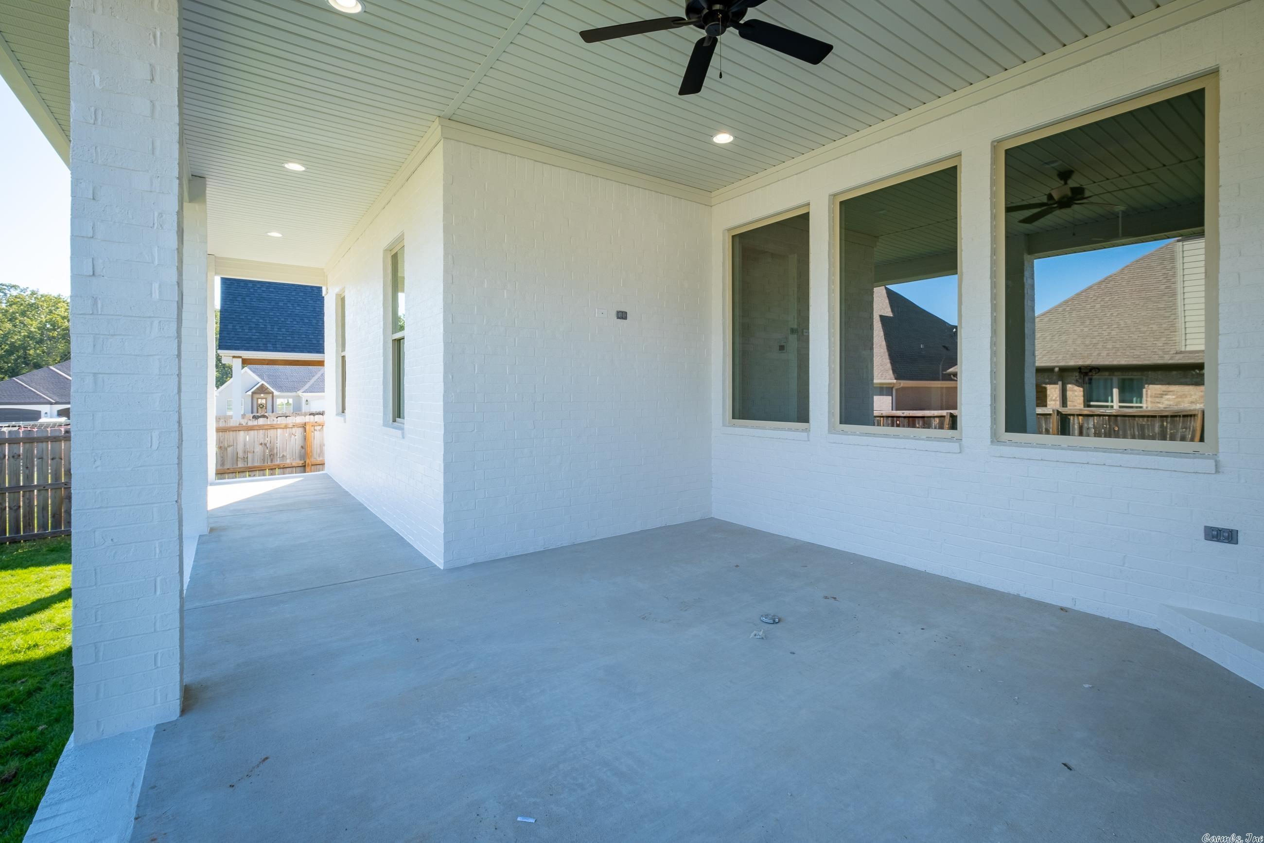 BELLES FLEURS - Residential