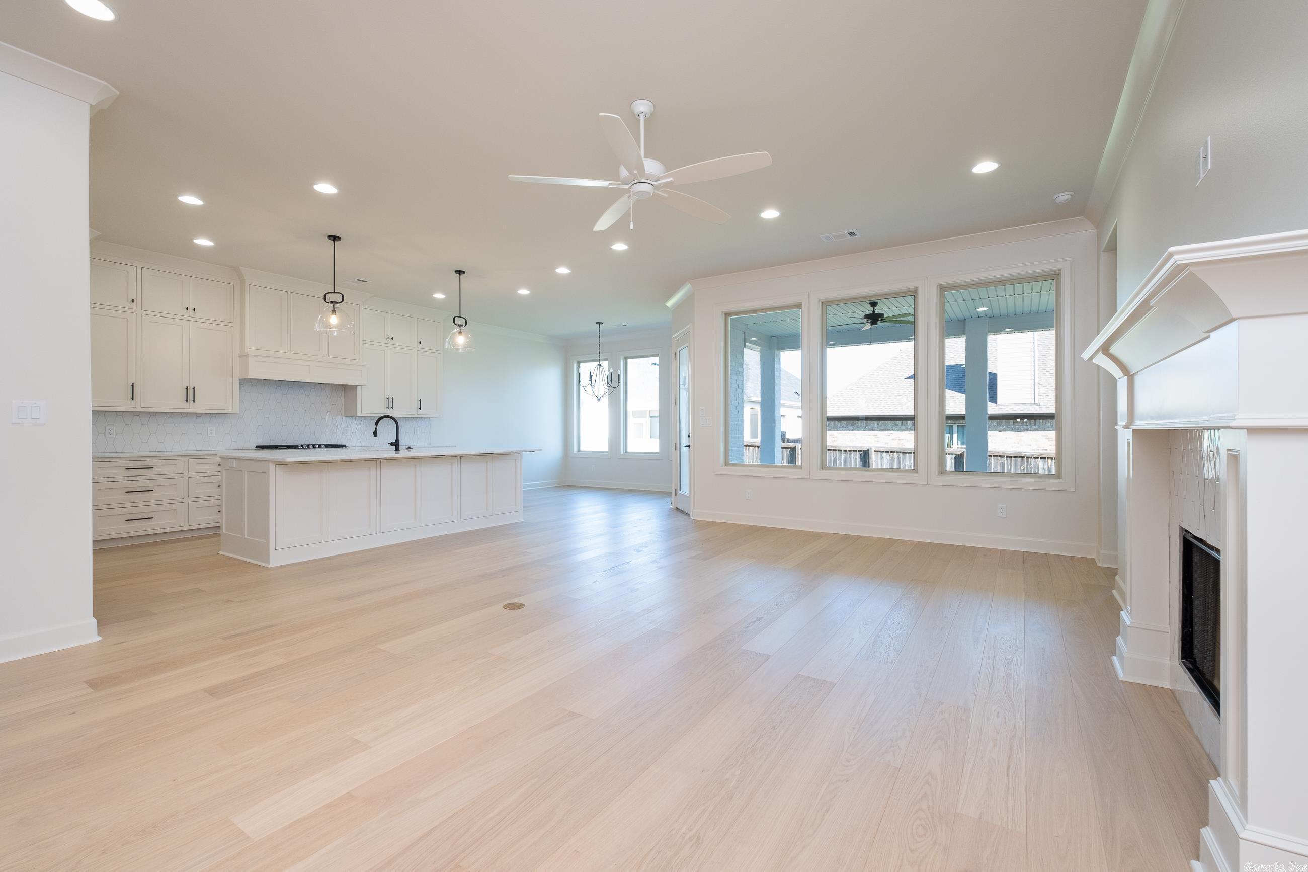 BELLES FLEURS - Residential